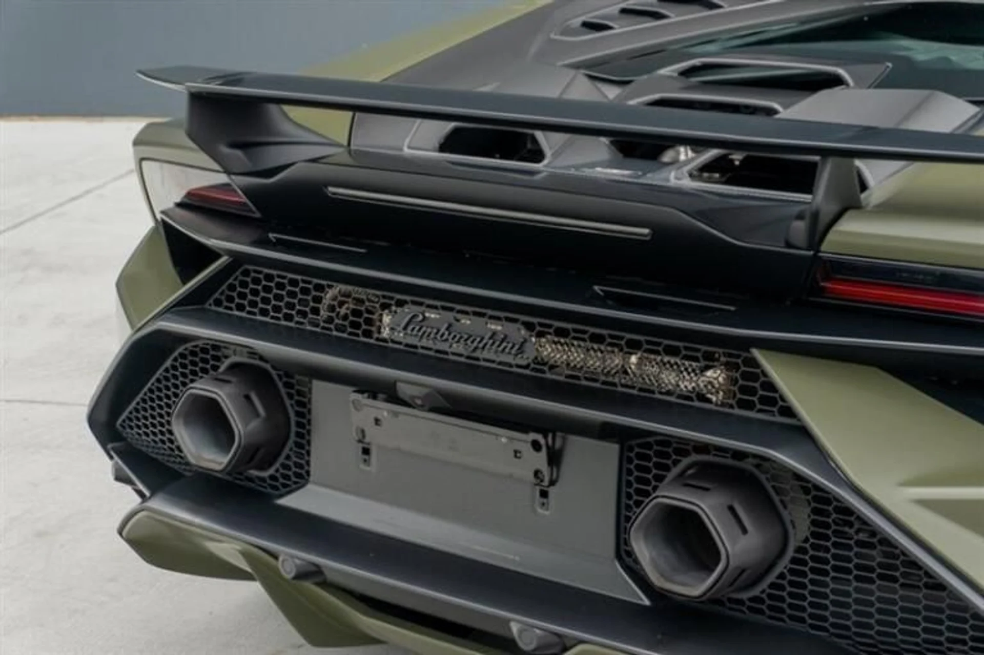 mph037_2334930146_d296b7f161fa8329f7451196cac1b962x_ac1821b05c