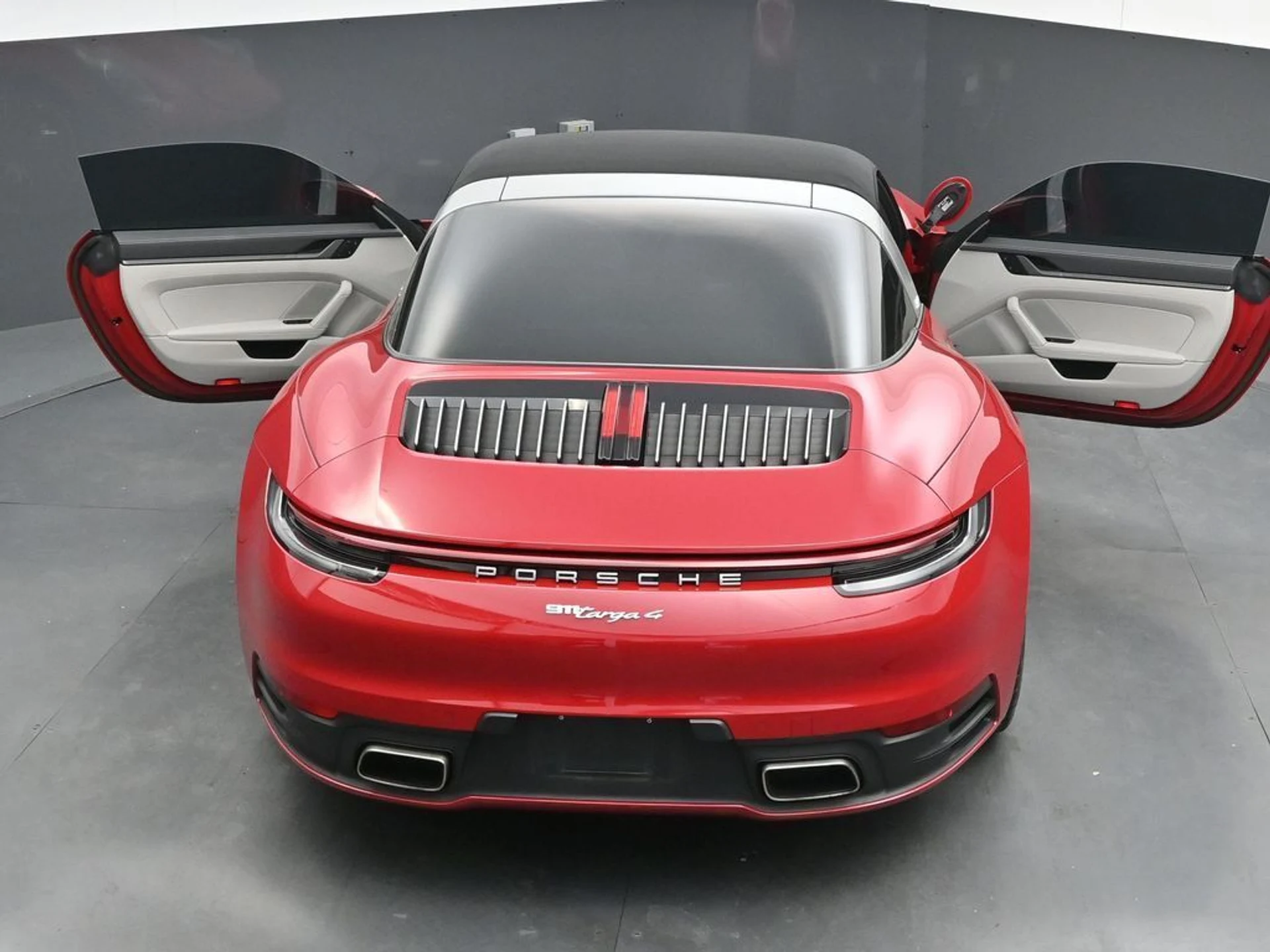 mph037_234166730_8601d5522a1ef3c3038bb504f2356bc2x_4de40796f1