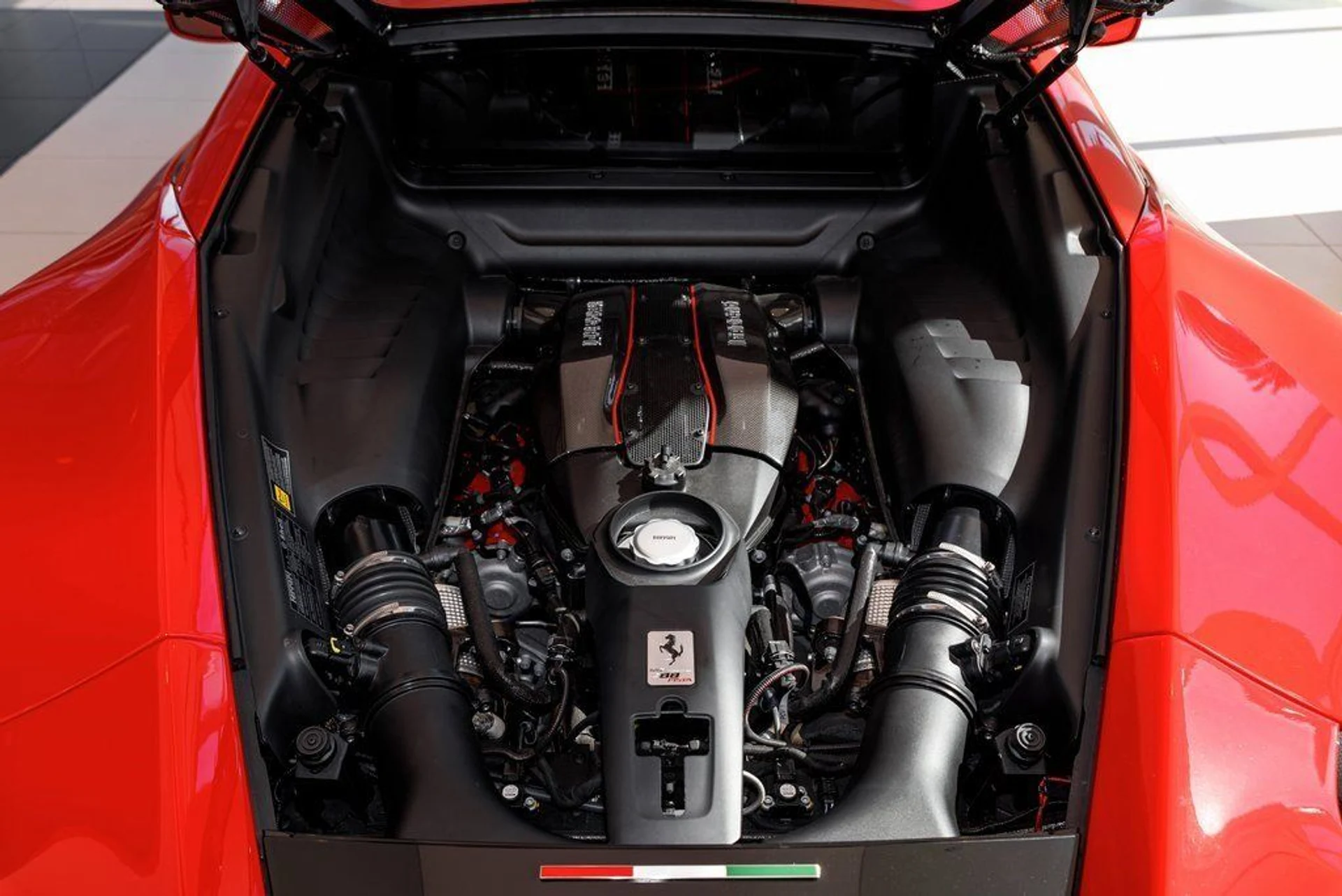 mph037_2346259826_fcc4266c4140b3e5873ba797305c06c0_1196198aeb