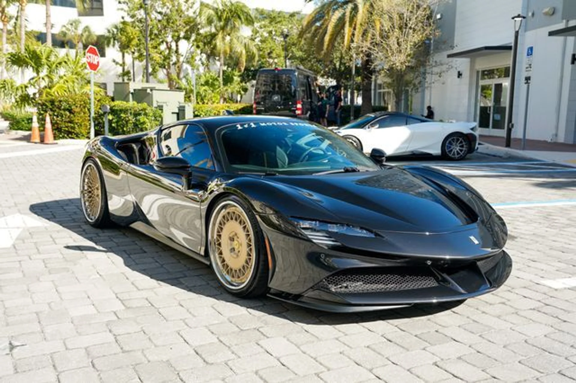 mph037_2353583472_22998025_38_cdfedbf727