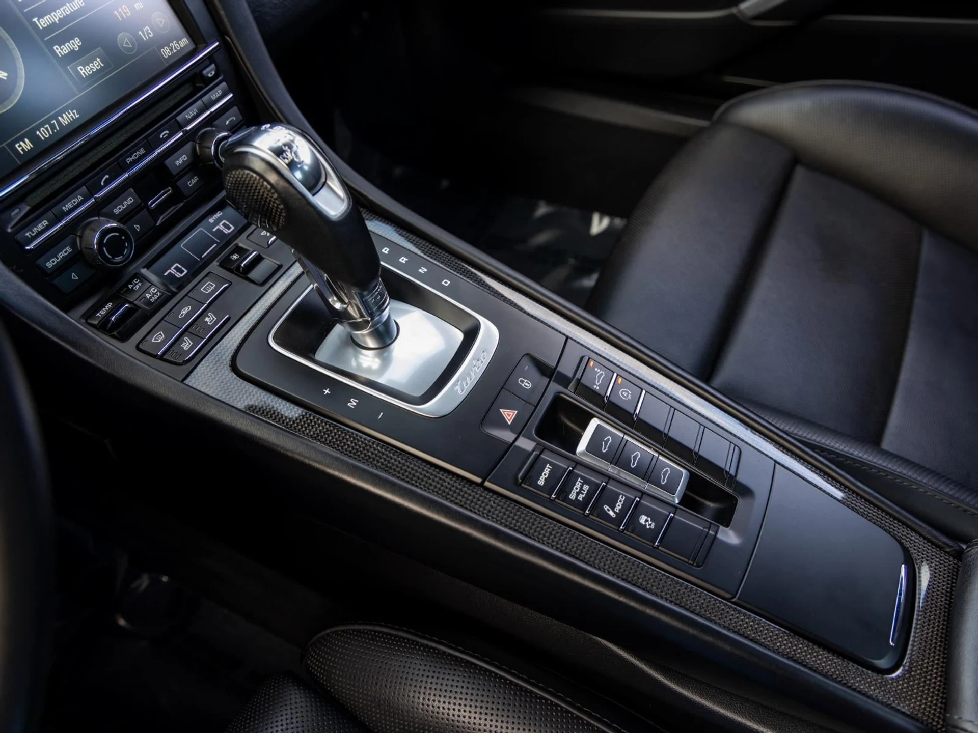 mph037_2355847920_38_640a68e051