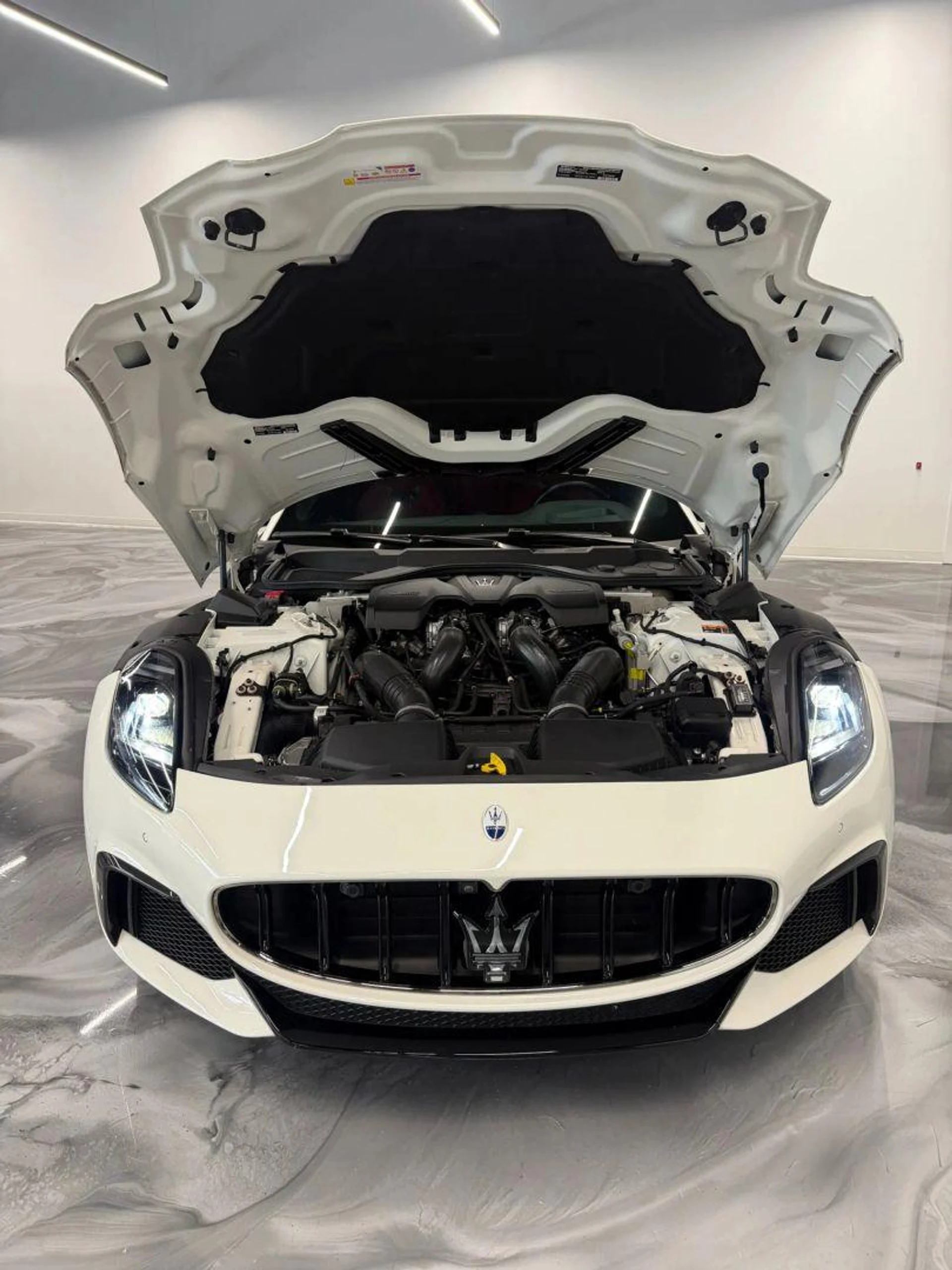 mph037_2360459428_Used_2024_Maserati_Gran_Turismo_Trofeo_Coupe_2_D_1788497772_8fd0af2346
