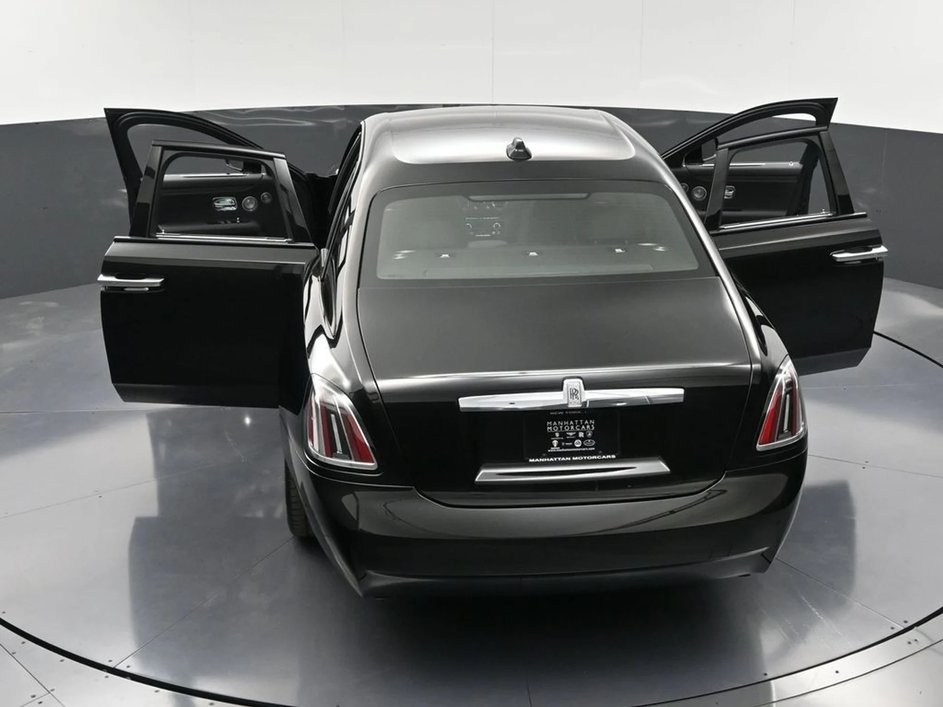 mph037_2362375141_68419f0257c55e452767bffcf14c6a94_ee45af407e