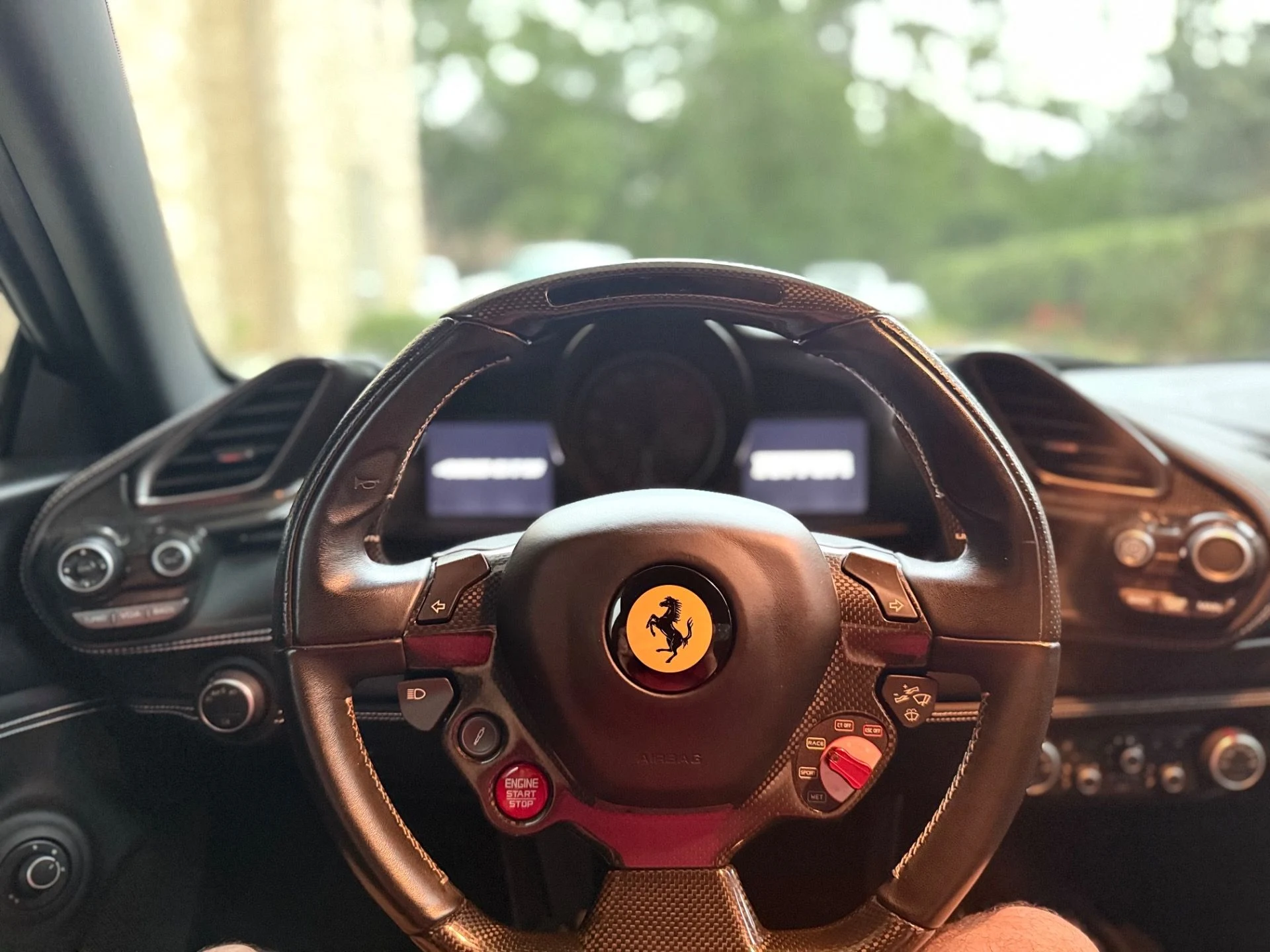 mph037_2368768039_Used_2017_Ferrari_488_GTB_1745252937_f5aa47c6f2