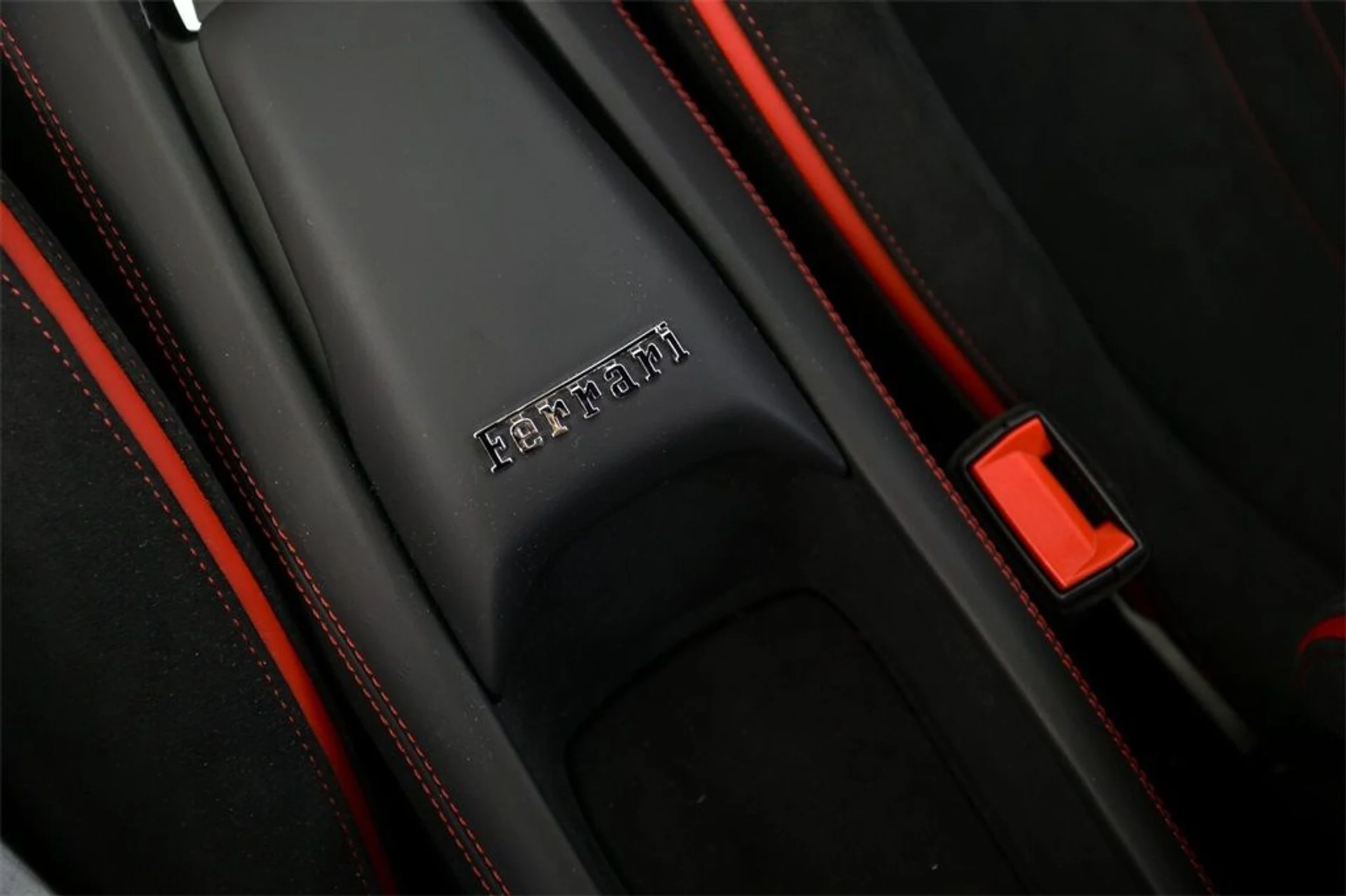 mph037_2377420518_3fee10ec578465348a0f52e7bb6a3cc7_b5be59e26f