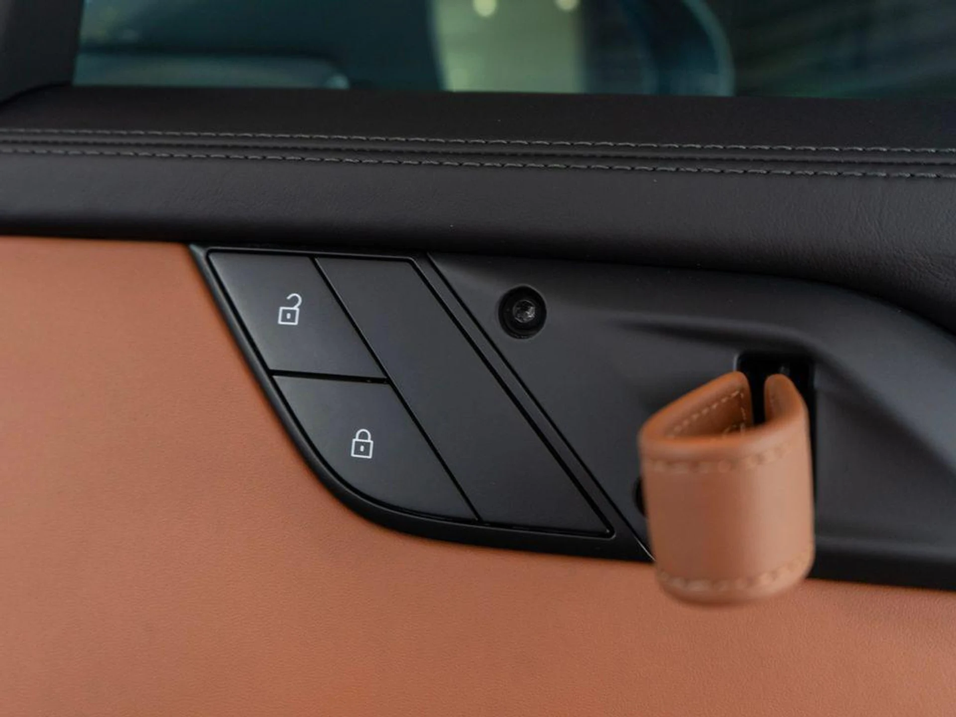 mph037_2383234891_Gk7_BG_2cbd2_TU_Lg_M_Xsq1_J47i_LA_0_c4bd255cc7