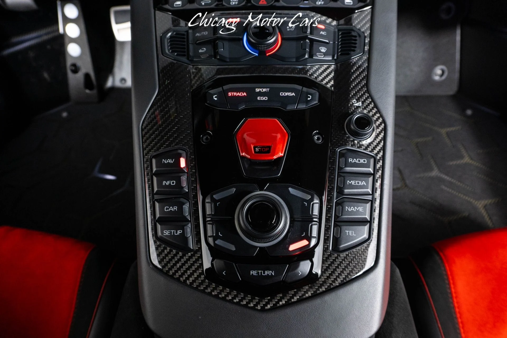 mph037_2387233377_13020_p38_l_88a8362cab