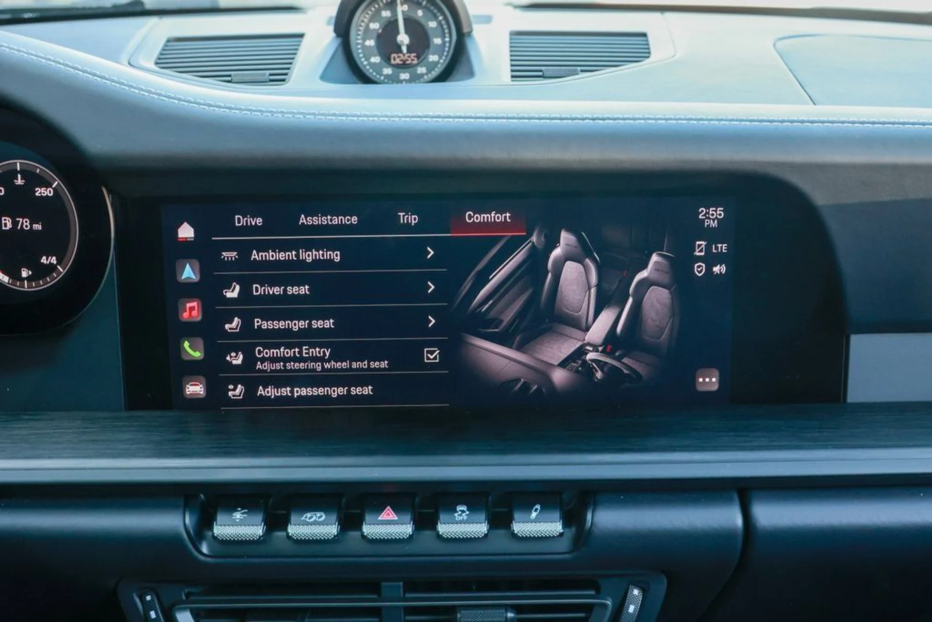 mph037_2391608650_38_304053e3d4