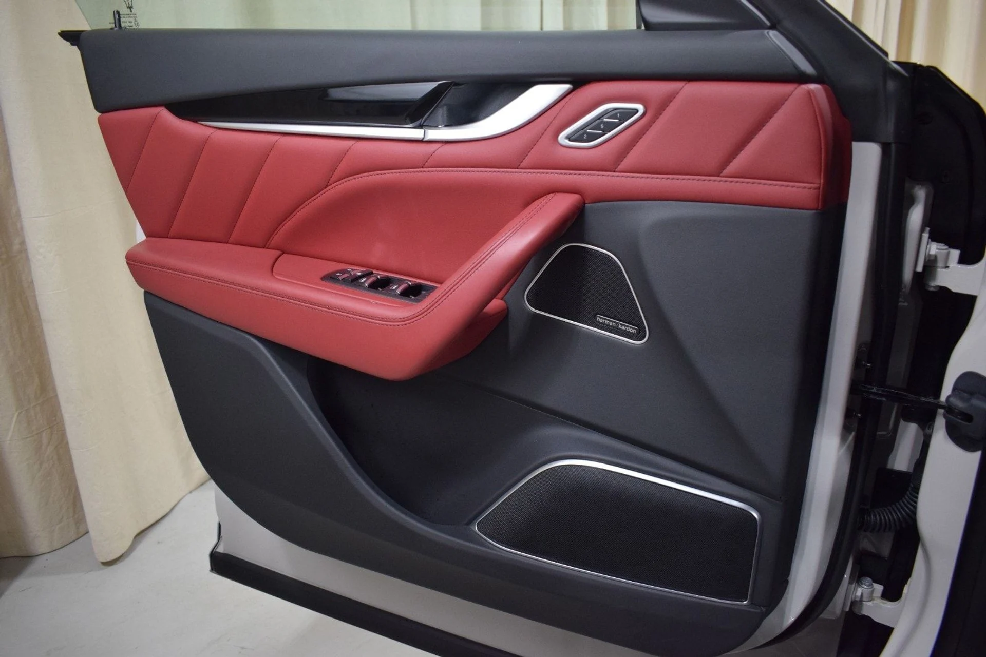 mph037_2393161136_ff208ce0db03bc849d2368c34dec18a1x_7b0c1f0bd5