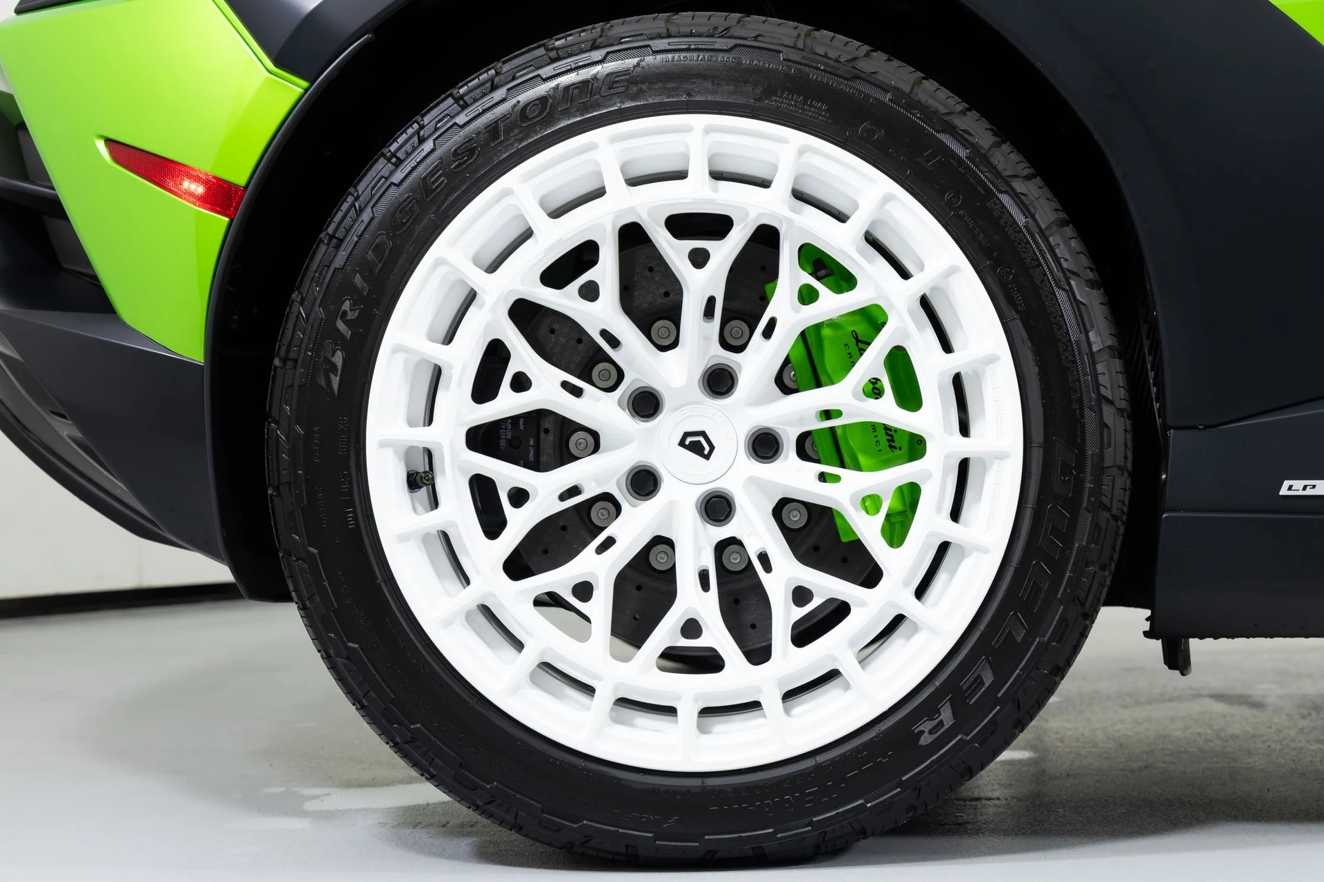 mph037_2394871003_7a201e249800454aa6d1da79c68ebc4f_9bb7a6f03f