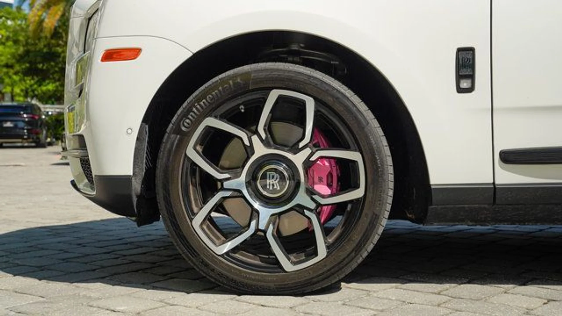 mph037_2396367026_22877899_38_640_9a63dee121