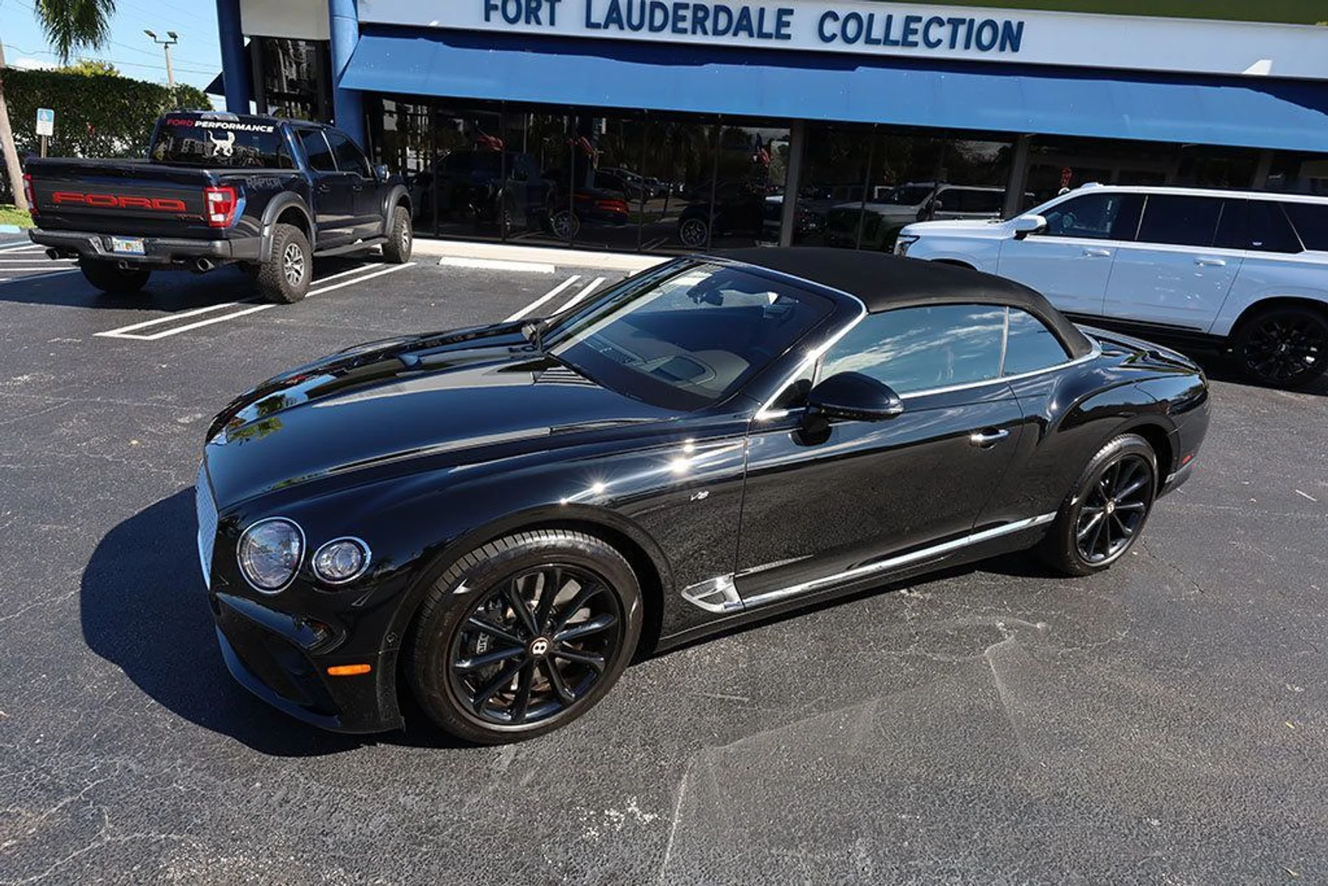 mph037_2400325767_used_2020_bentley_continental_gtcv8convertible_6305_22976535_38_1024_62912f0c3f