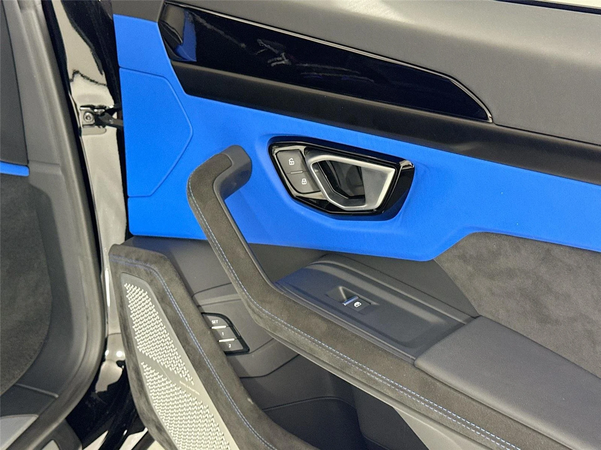 mph037_2400835357_1c86dacc76a17581d6f157959bc49fe6_1992887773