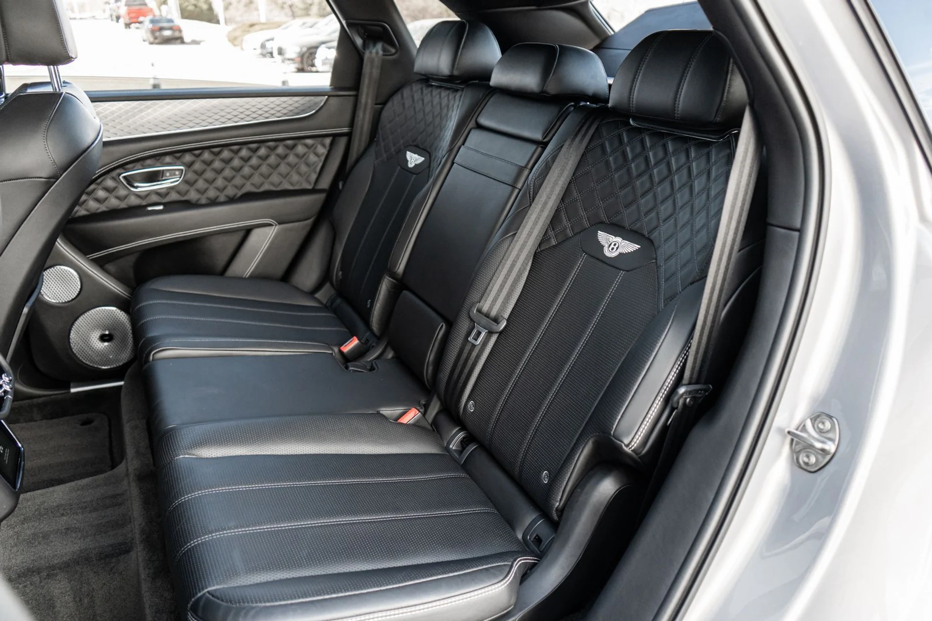 mph037_2409157523_8e3e6a39_d826_4578_bc12_88fa49e9adc2_1766395eb3