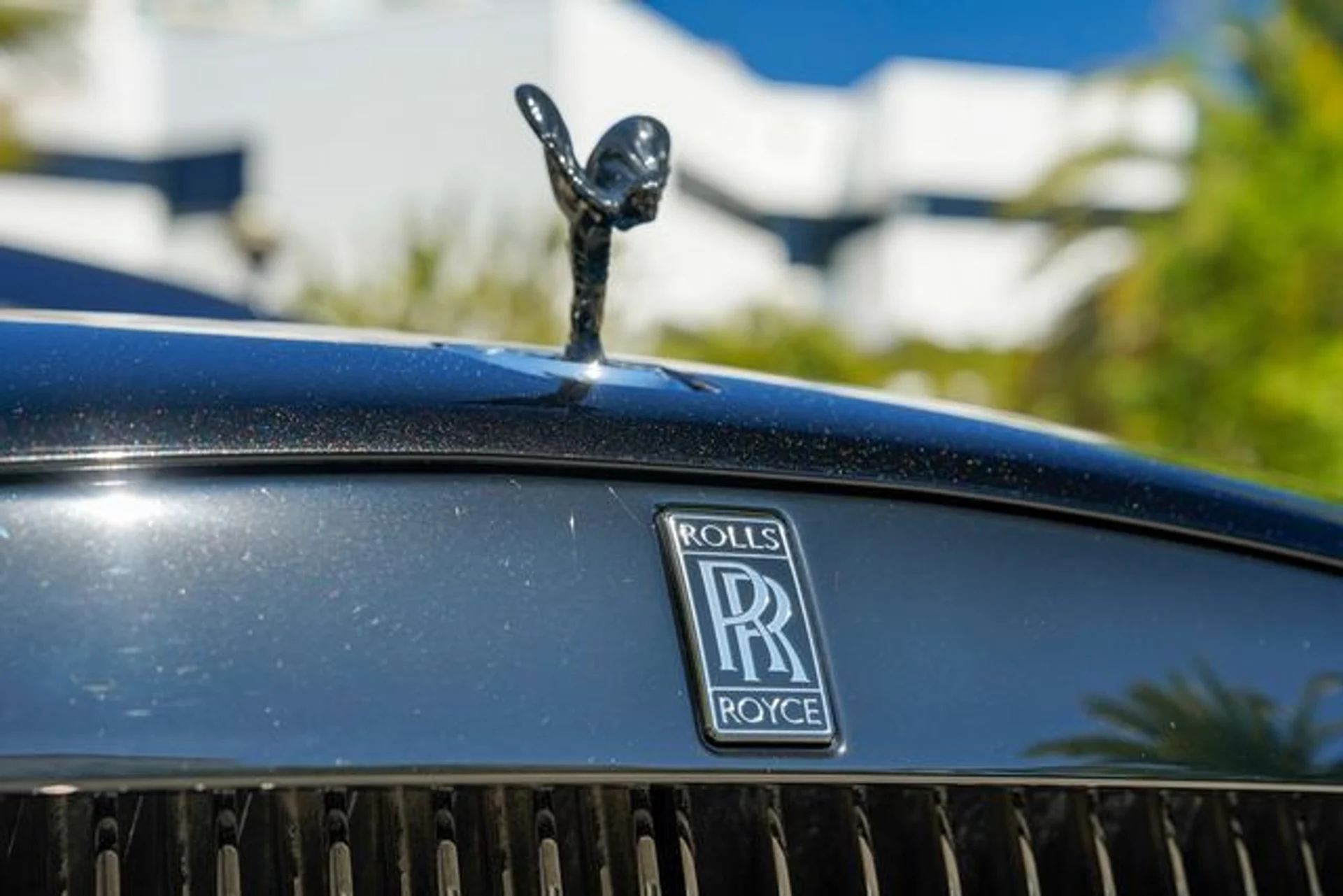 mph037_2415304694_23014492_38_24680a7b12