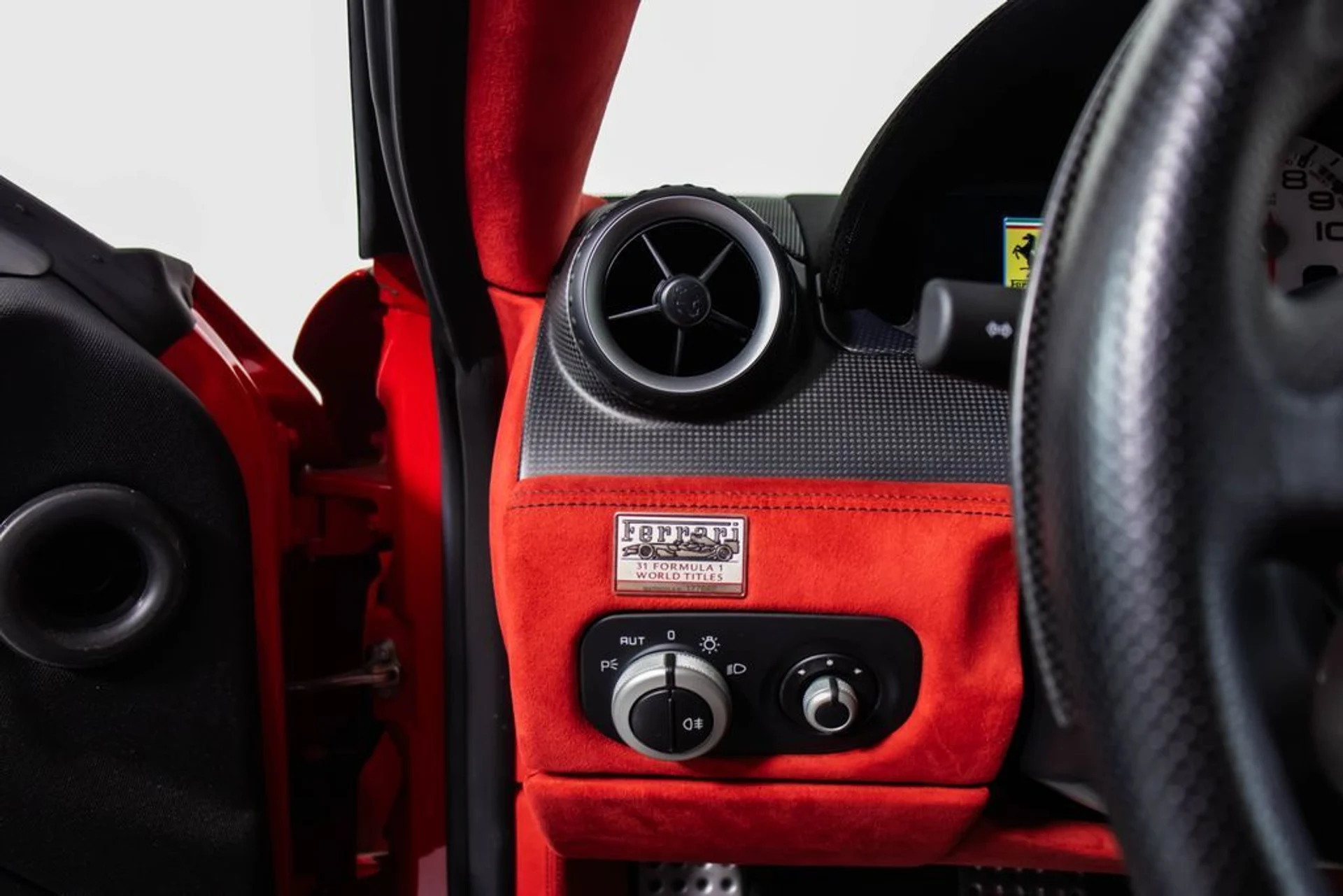 mph037_2416438809_b7bf8cc867dd3d62eeb30647707e4dd4x_3ae26a40e7