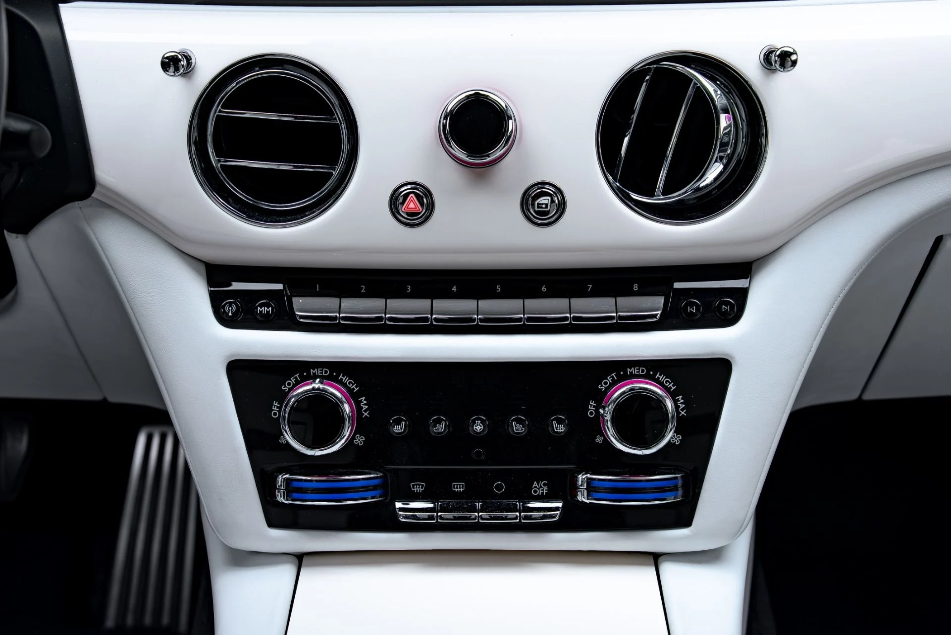 mph037_2421283055_Used_2021_Rolls_Royce_Ghost_1777047146_4e65d70be5