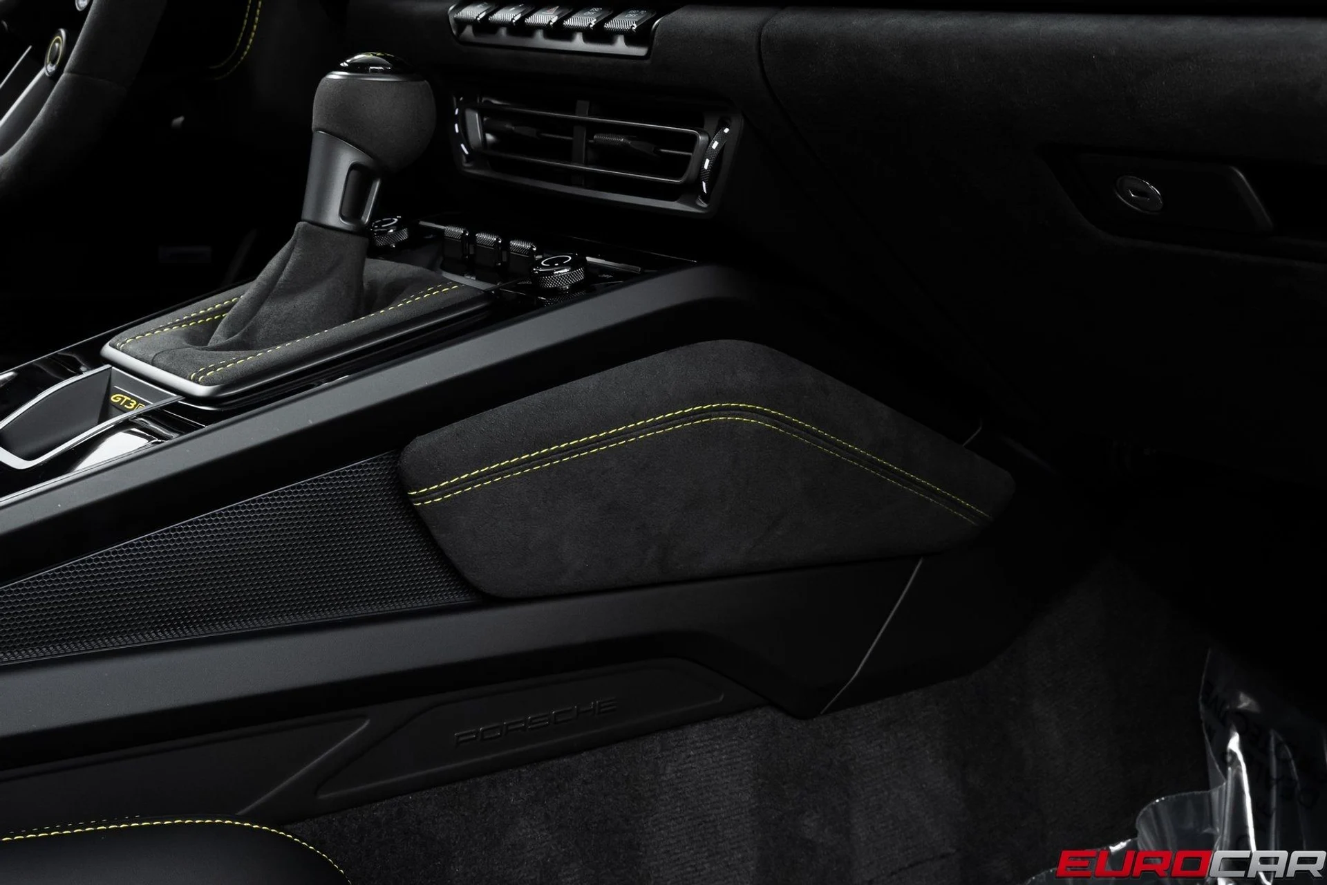 mph037_2455971856_image_38_b5dbac647c