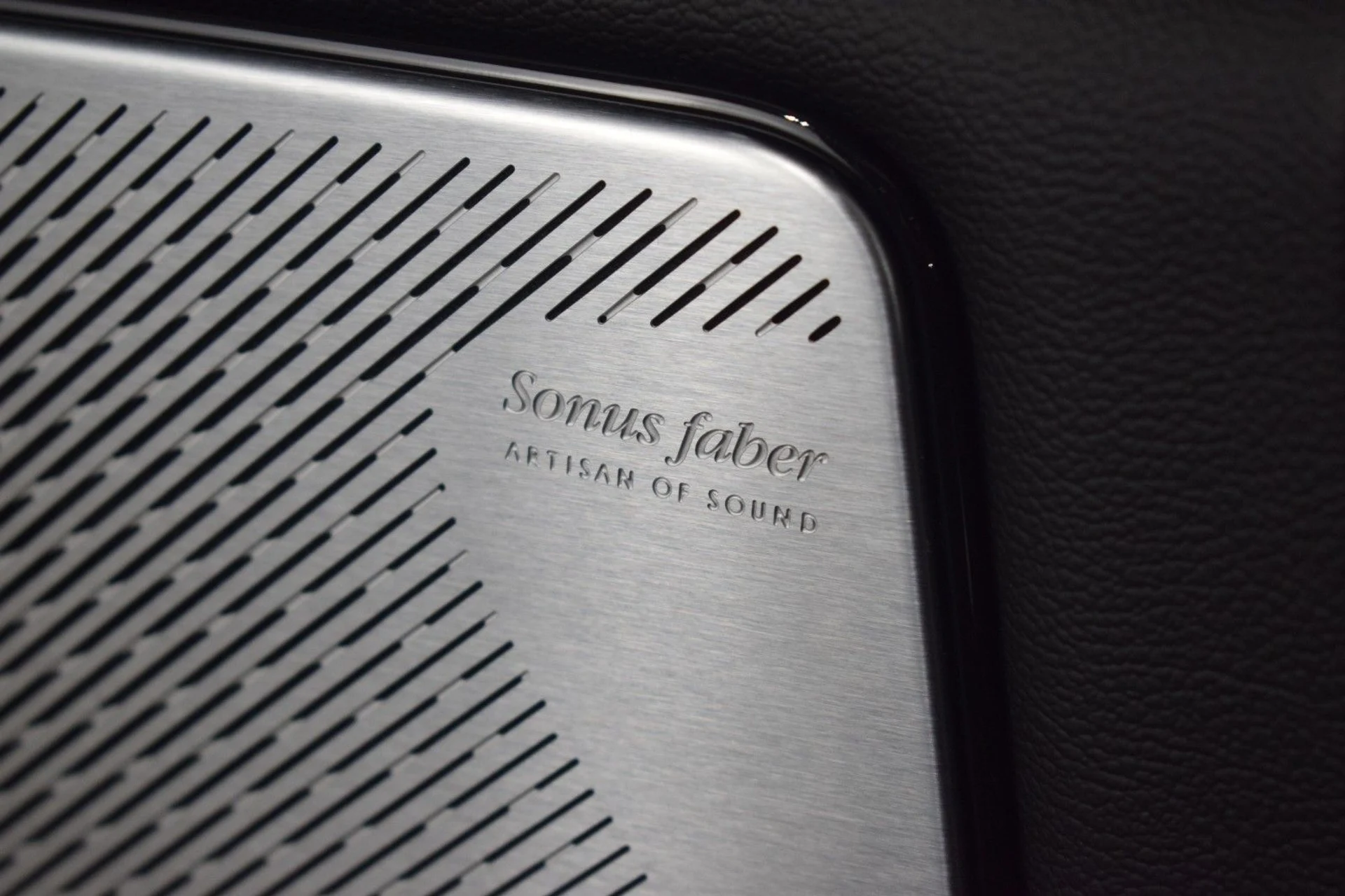 mph037_2466388530_52137b52fb78747b320476da02b54d0ax_c766881797