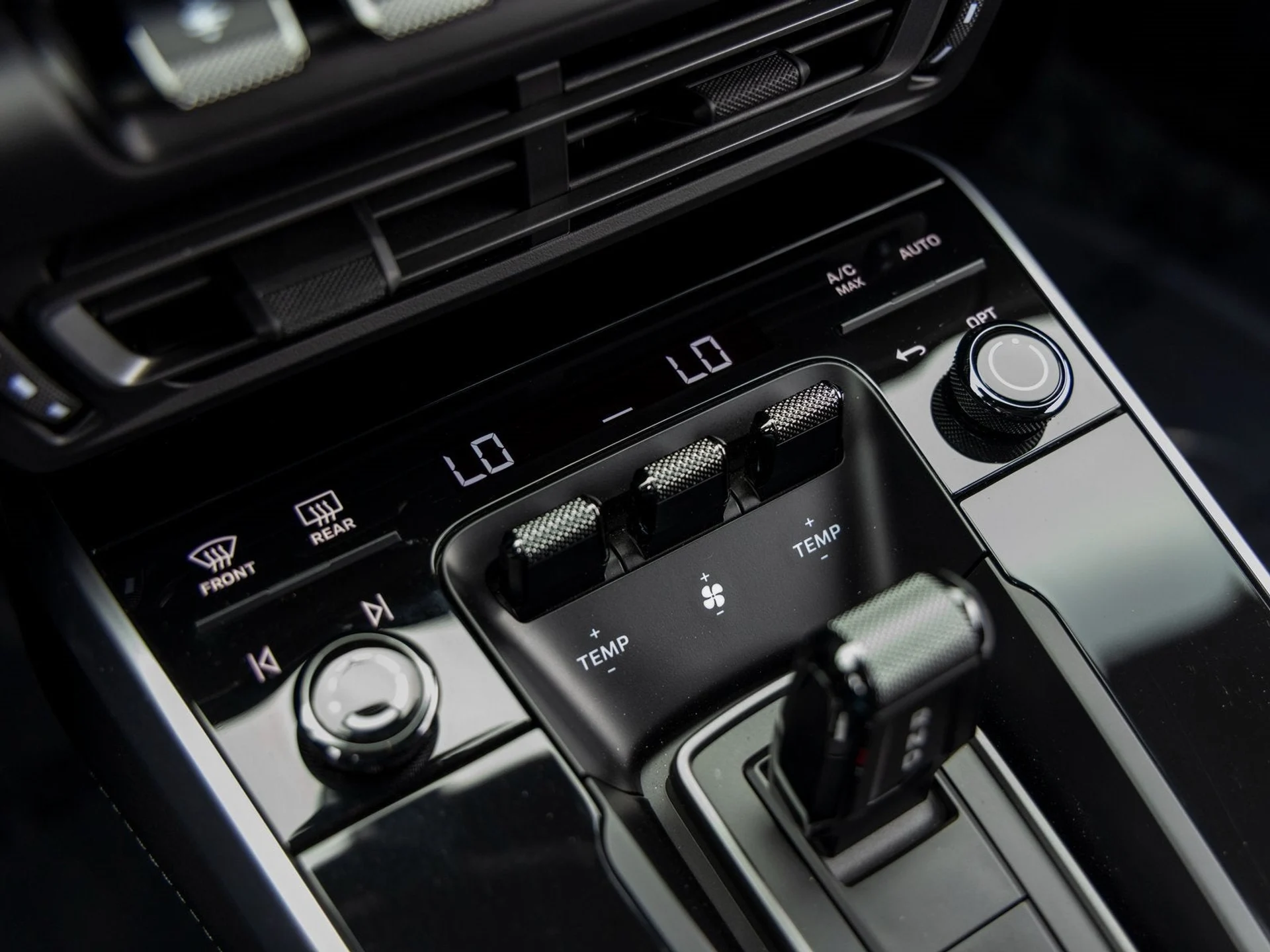 mph037_2478017058_38_86fda3e110