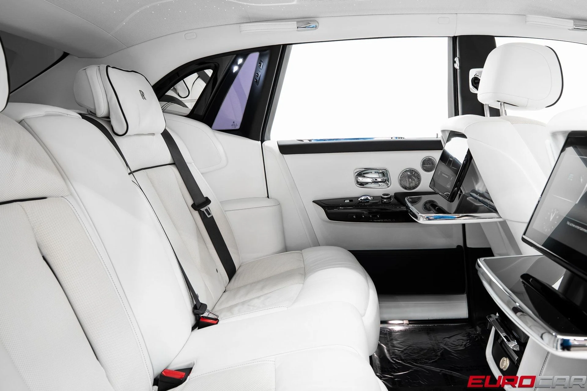 mph037_248048583_image_38_61e26a6a97