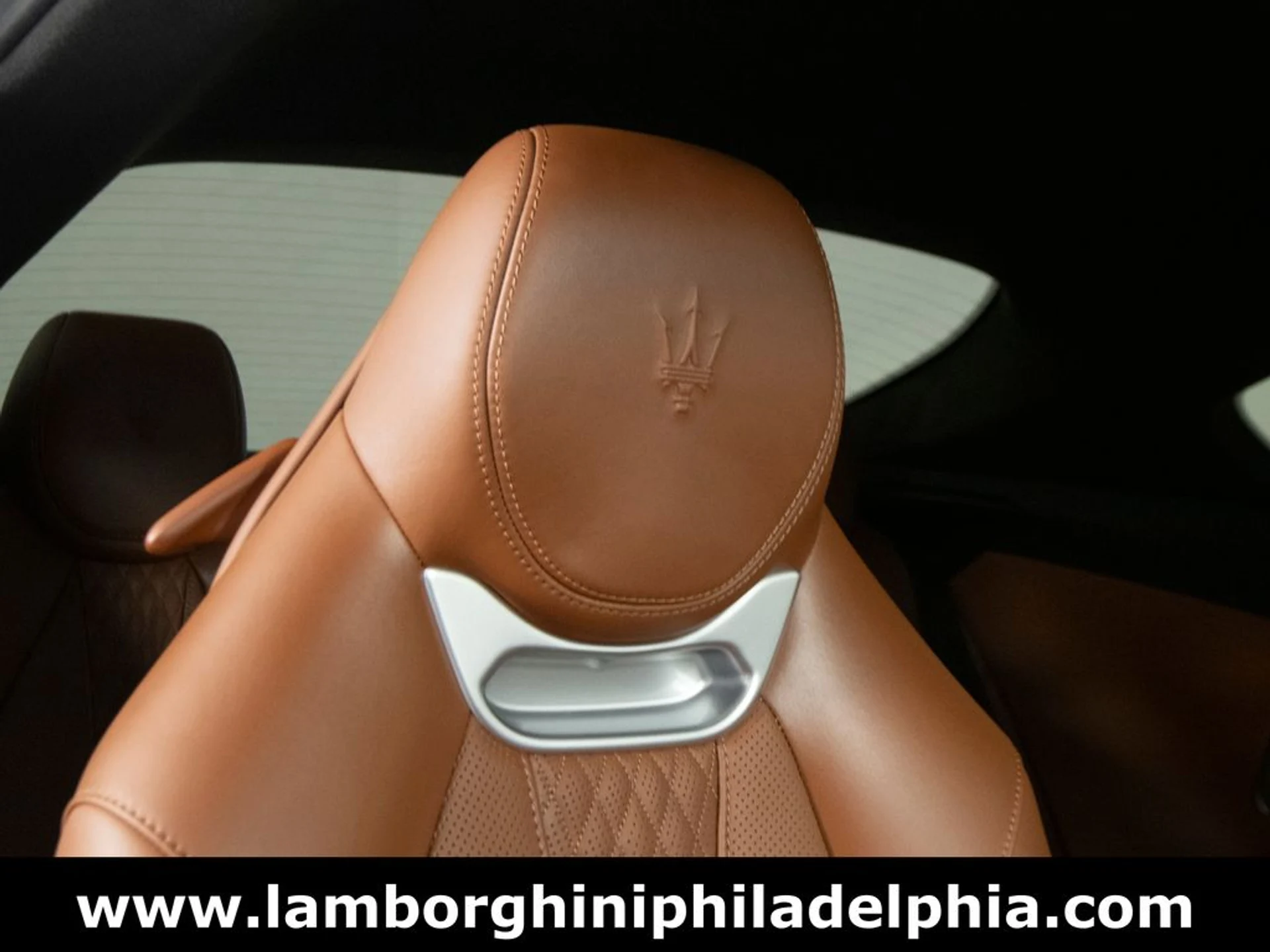 mph037_2480848502_7ef481a2642f64f09a919c2e29b205a6x_26f1774eb3