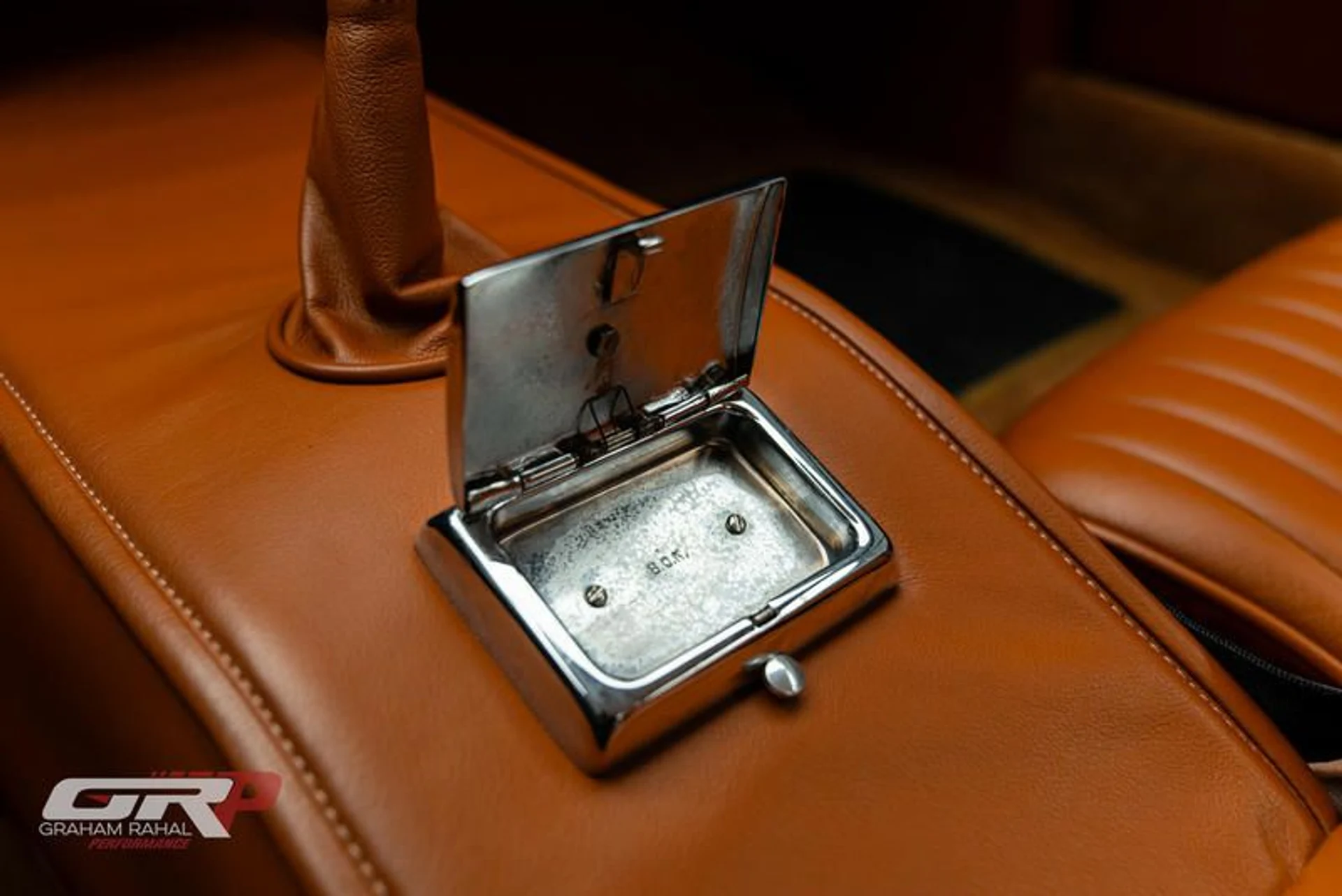 mph037_2480940760_D0_F119_EF_5128_4203_B44_E_994_E285_B33_D1_00f2c98908