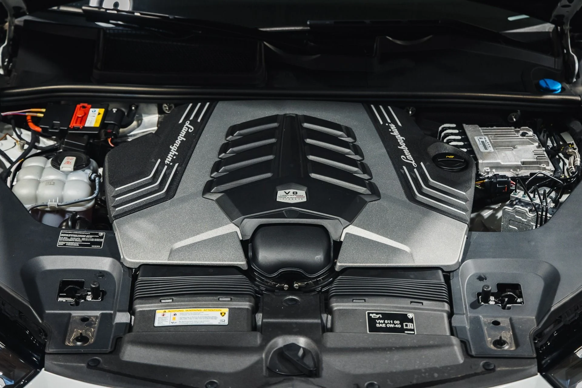 mph037_2484419674_Used_2023_Lamborghini_Urus_Performante_1775866491_8f0adc02cc