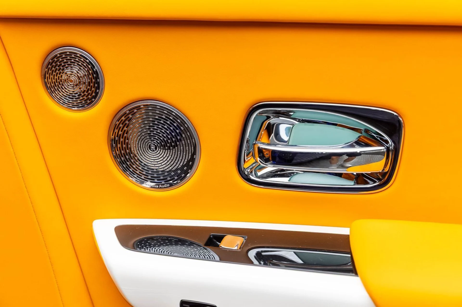 mph037_2487269120_38_60bad8a65e