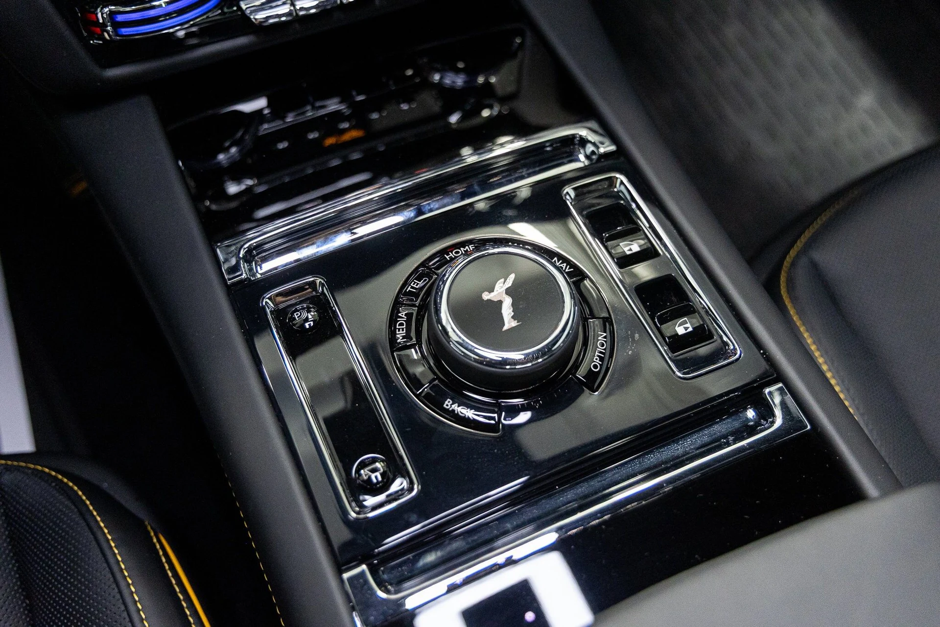 mph037_2489244209_6f9fb8cfe19568f2d1ecc9a92ab1c69dx_ccd9d4ff72