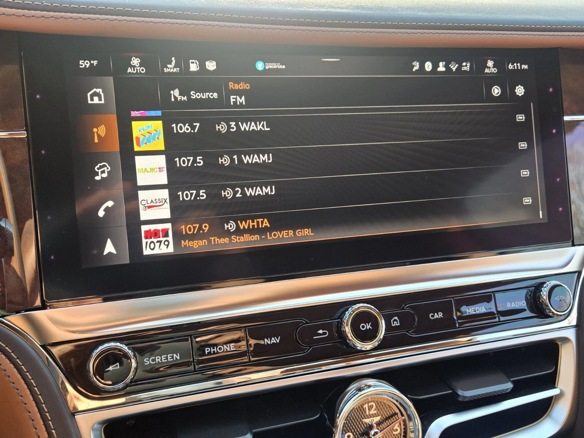 mph037_2498490247_38d77d09e7a715a48a2c3848d36c3a1ex_30c1aac243