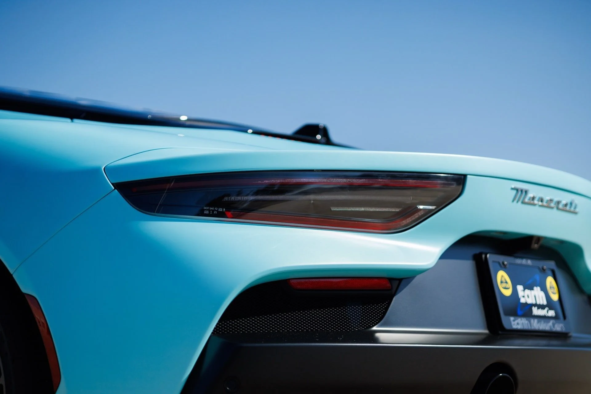 mph037_2509656139_5651afd0550820661e40cea856c77be3x_7a11564e35