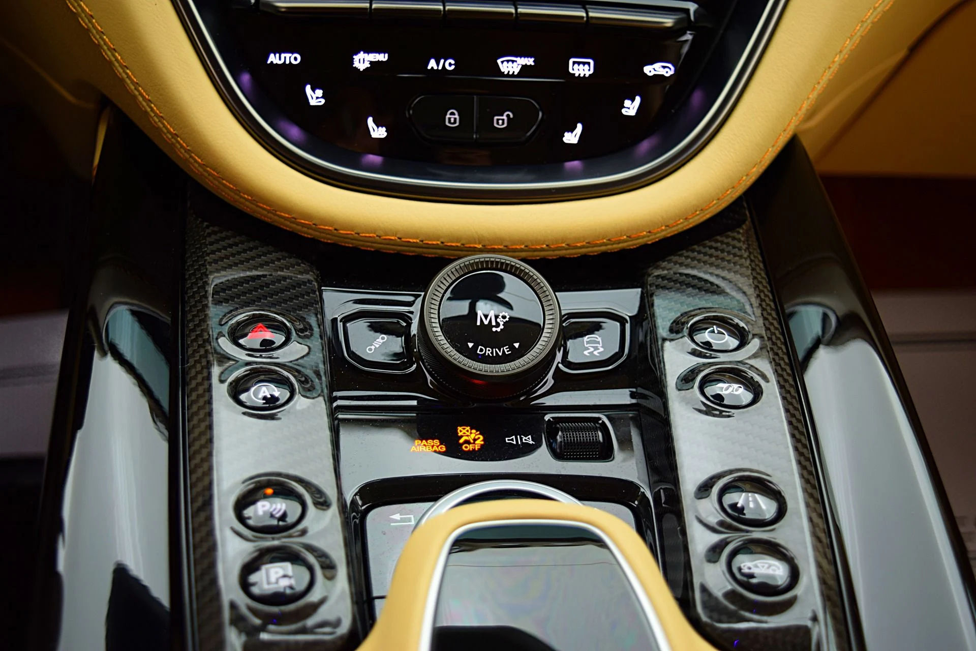 mph037_2509749954_Used_2023_Aston_Martin_DBX_707_3ec8c4bbc0