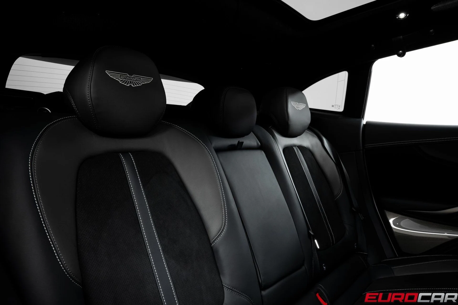 mph037_251203359_image_38_d5d3cec630