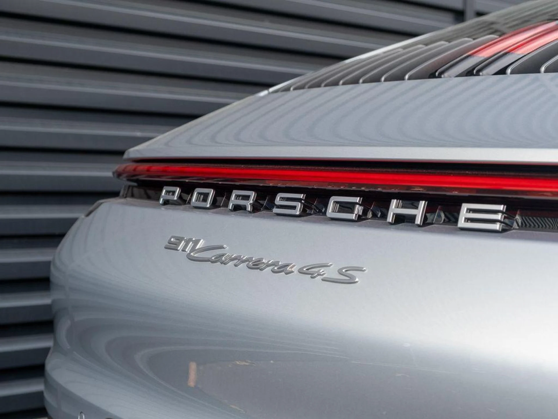 mph037_251913896_El_JR_3d69mp_Yc_1_Br_V3ag_XQ_8p_JZA_12df4bb453