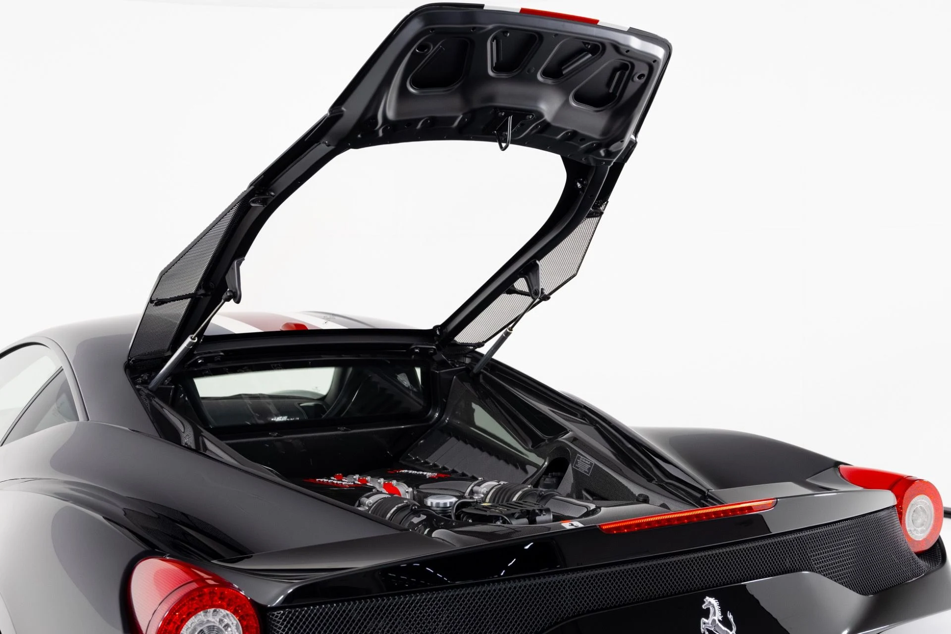 mph037_2541350256_Used_2015_Ferrari_458_Speciale_1765990123_068a90b961