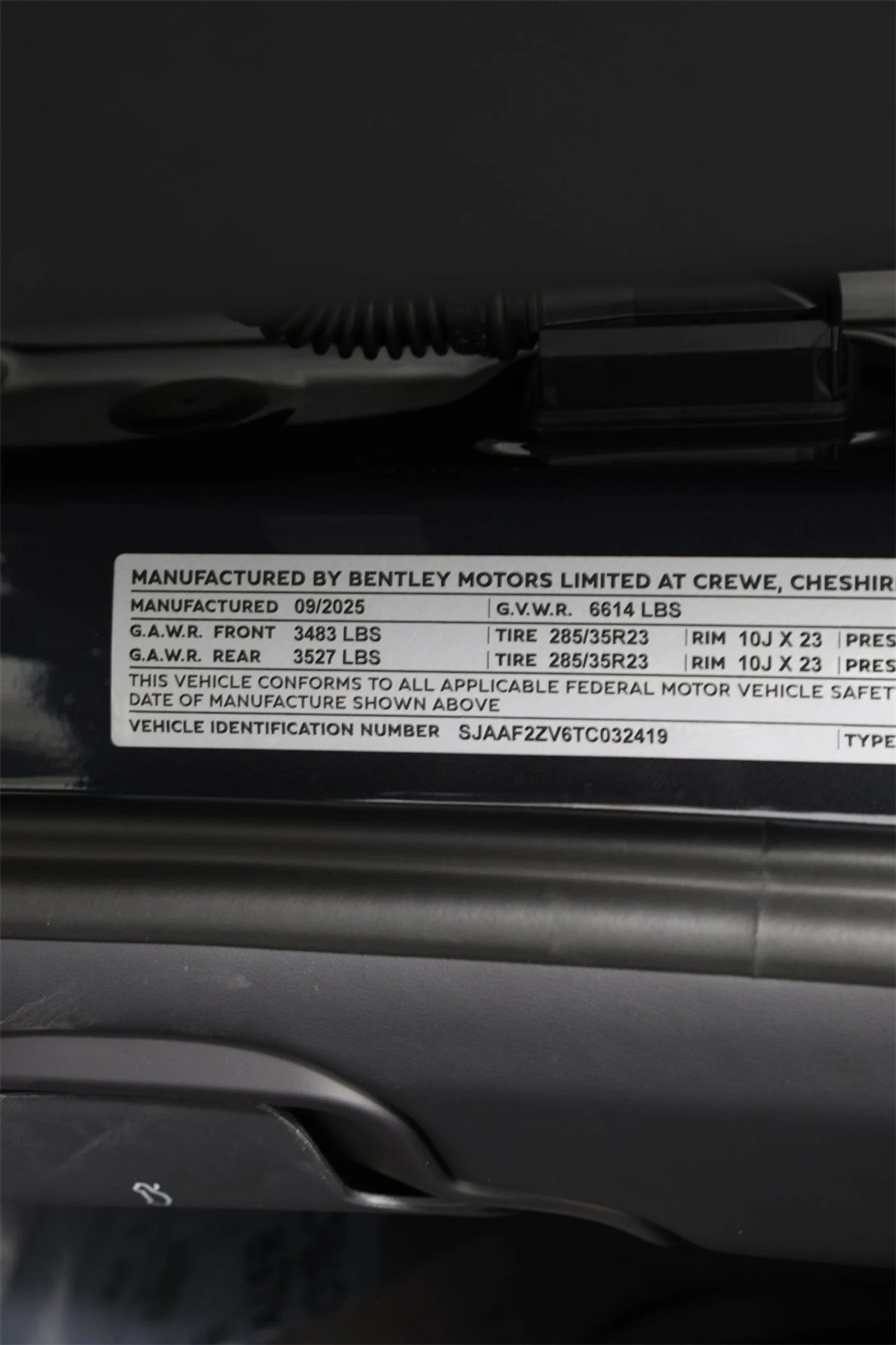 mph037_2557702868_98b1c044177b22f40b67d968f16a3eb0_97e598d5b1