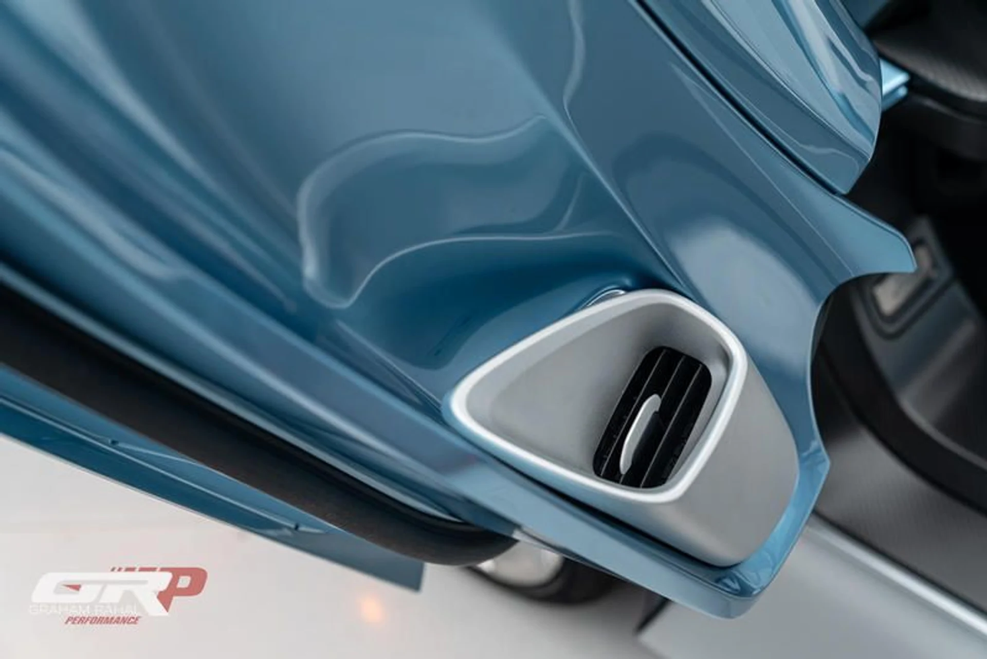 mph037_2569423485_58_B3_CC_24_42_C1_4_B37_AD_11_1_FE_3_A702017_E_8e650c76ad