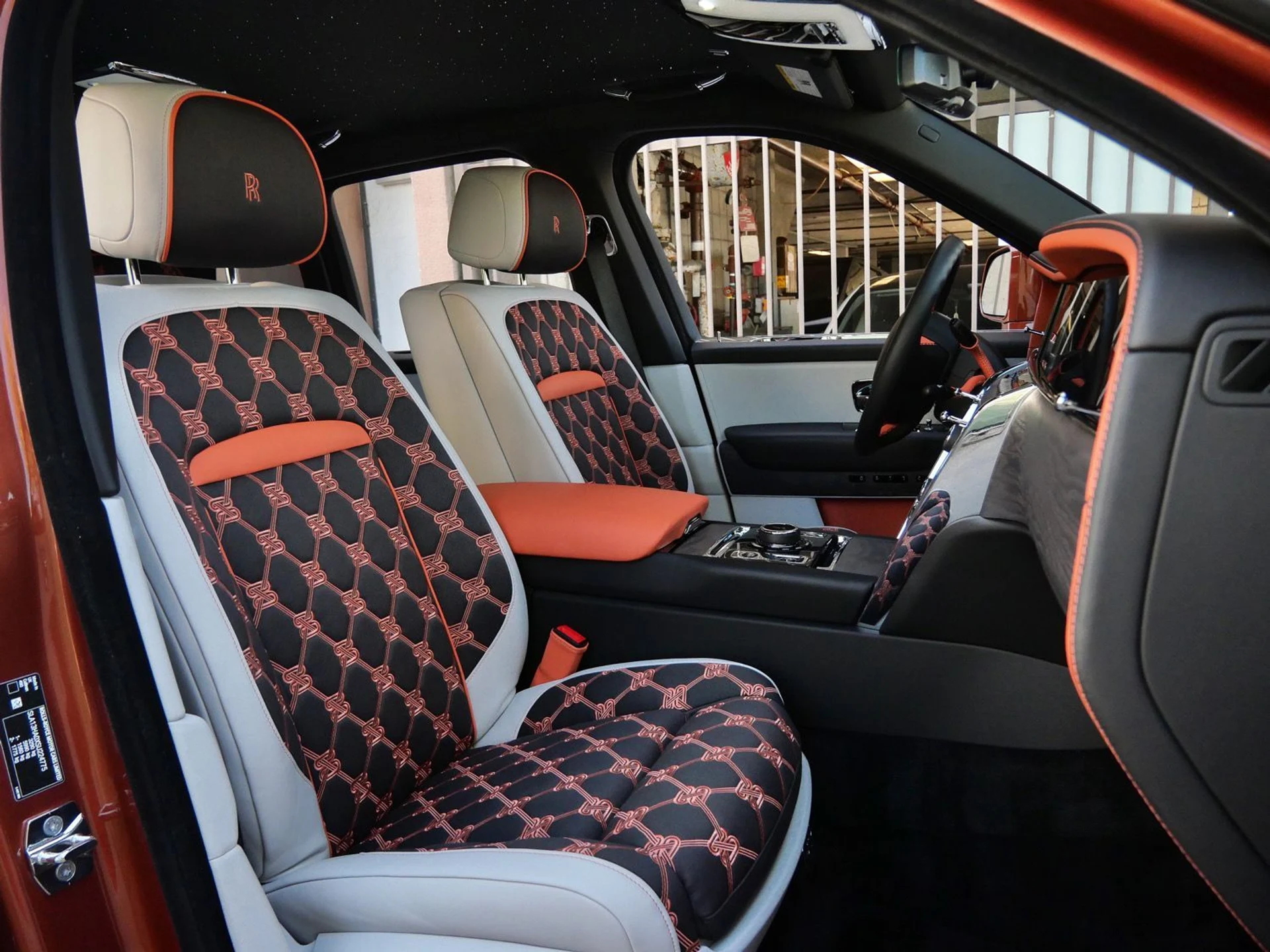 mph037_2570325162_746ef980ec261f9e505ee1e4272a8448x_46a57f0689