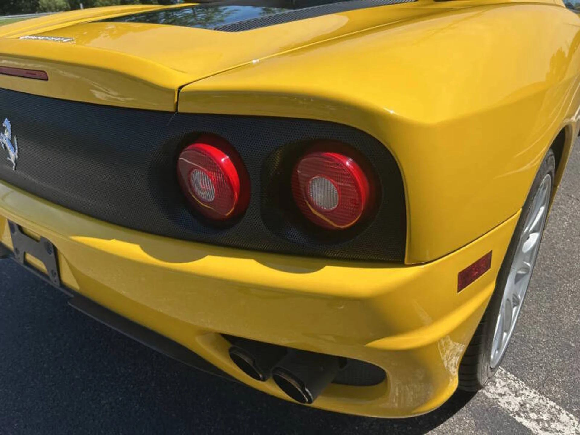 mph037_2574388034_2002_ferrari_360_spider_base_2dr_convertible_f0adb01c83