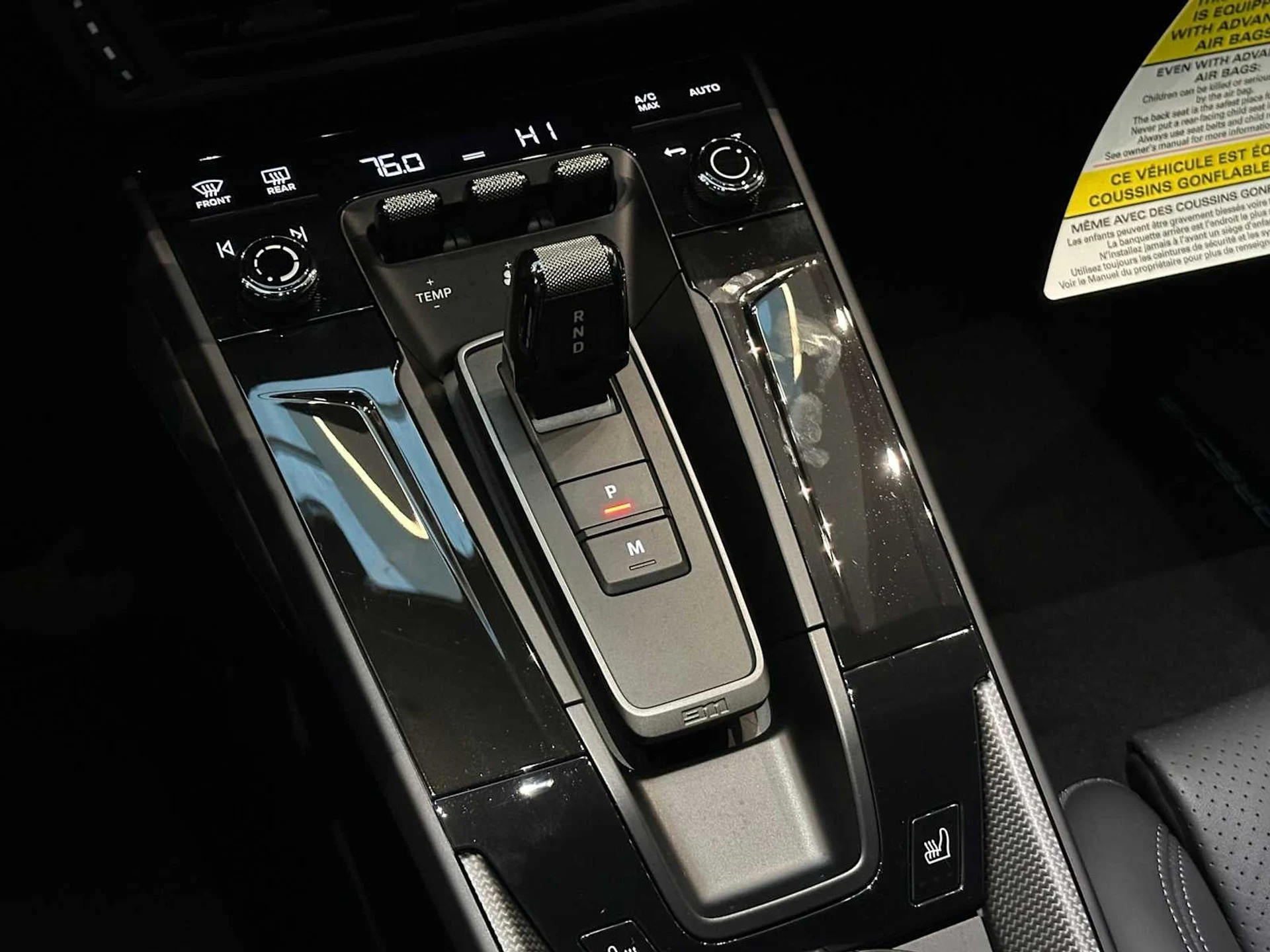 mph037_2580354480_38_bed1a14b52