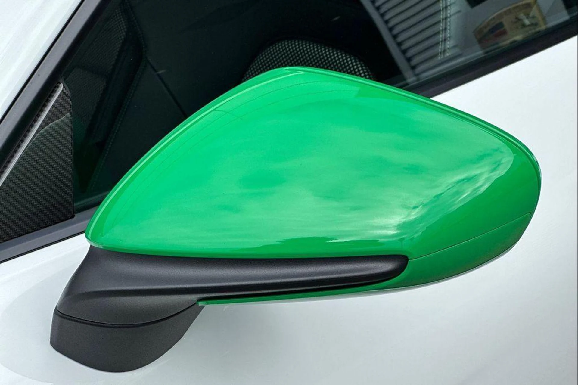 mph037_2584159851_UA_v_M5o_Oajjpqq2k_Bjcx_Fif_D_Zw_d4b2f6776c