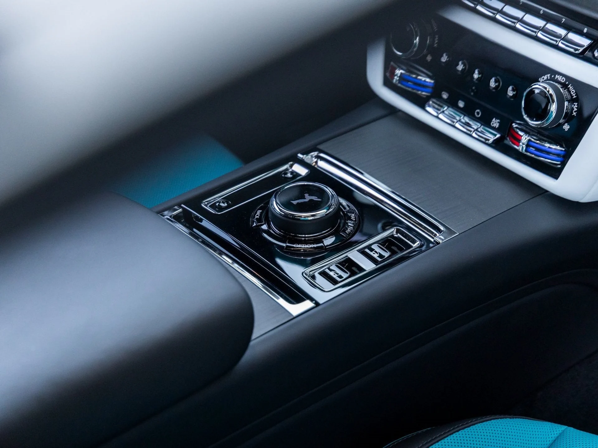 mph037_2603542600_38_07b6ae8156