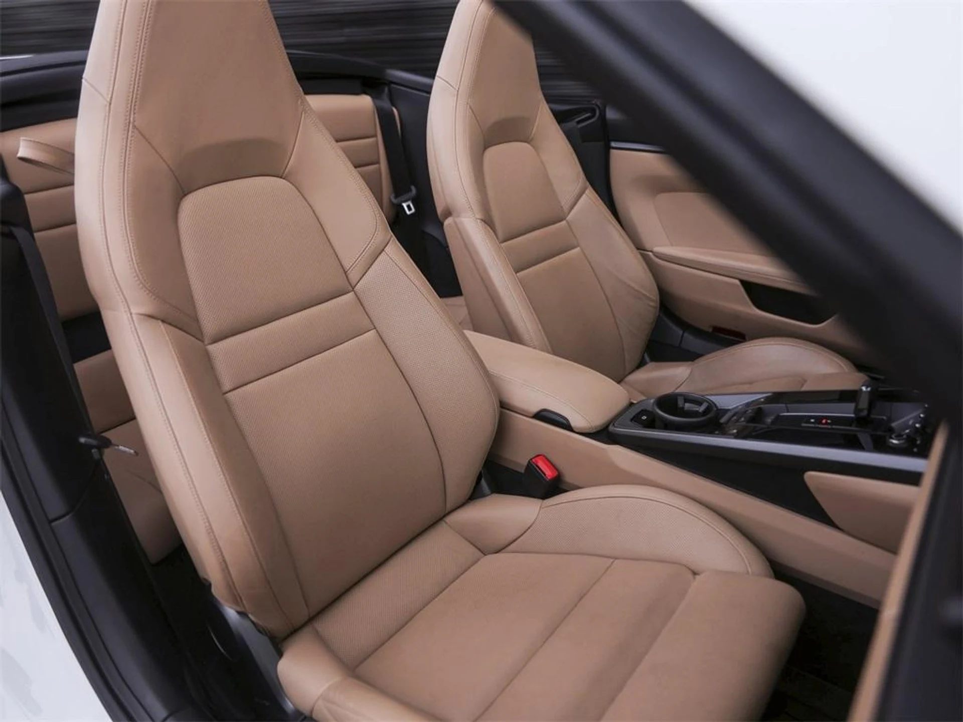 mph037_2604684066_Xsr_O0_Zba2d_Lz_Zo_Um_RL_Utp_GM_Aohs_fcbc7fe4fc