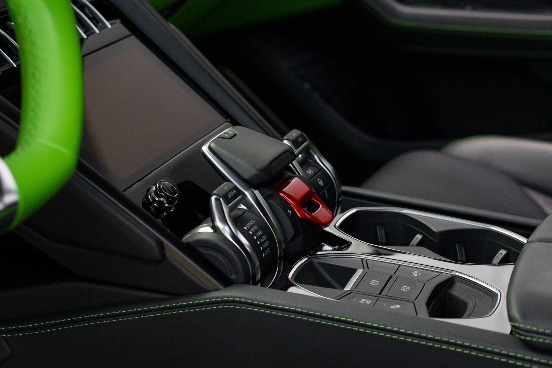 mph037_2613923831_Used_2023_Lamborghini_Urus_S_1755804892_660cb79194