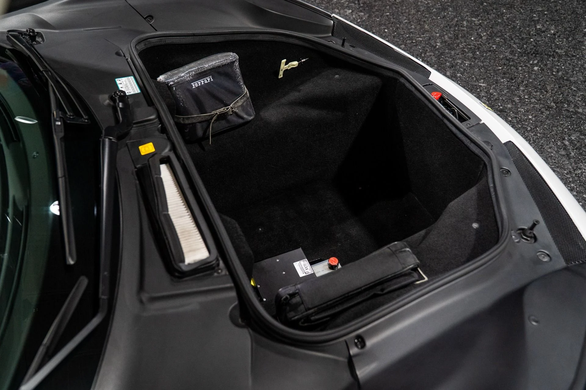 mph037_2616717450_Used_2018_Ferrari_488_GTB_Vorsteiner_Body_Kit_Over_60000_in_upgrades_1769153039_f51a336139