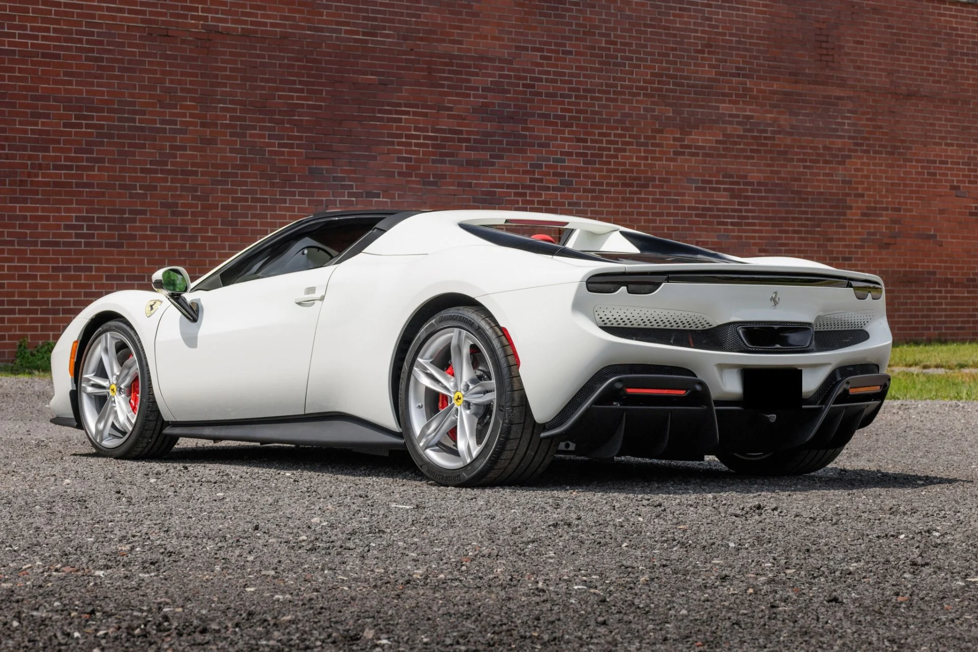 mph037_2617388727_Used_2025_Ferrari_296_GTS_1755544147_089319e32f