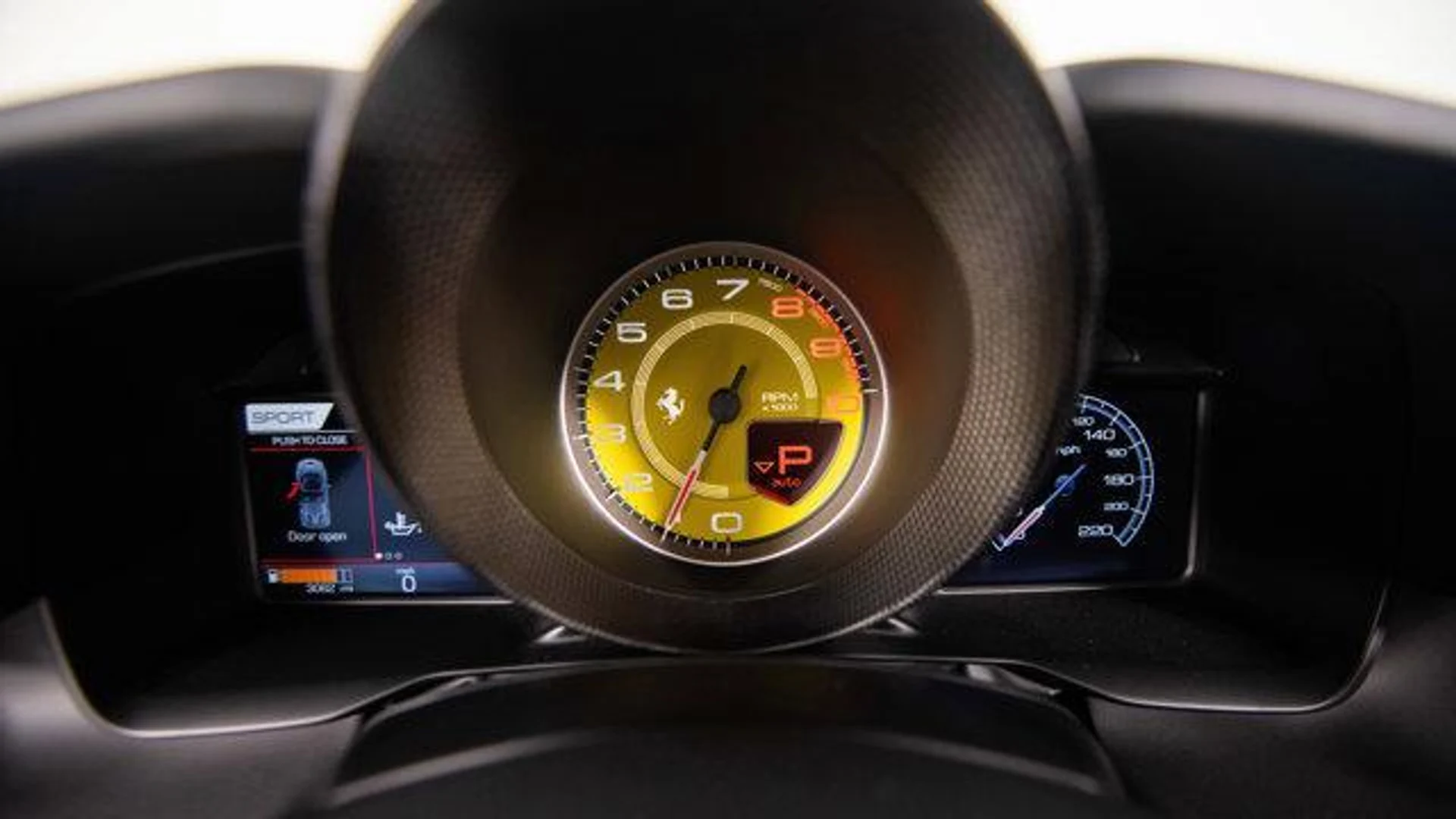 mph037_2620326919_r_W_Hyr_Xm_Pe_Ct_JN_5_Zpr_Ci_SV_Jf0_A24_08ef28348f