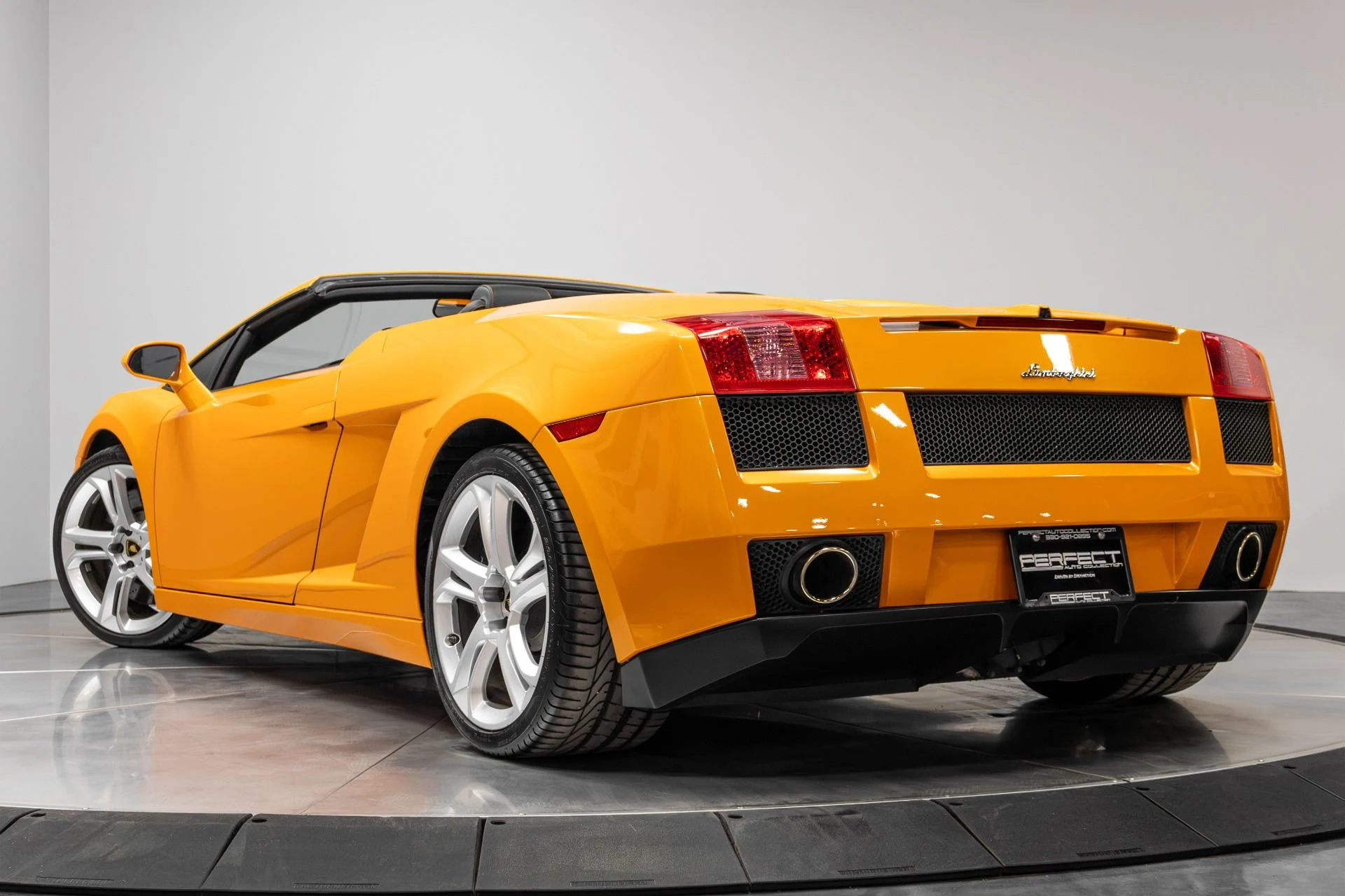 mph037_2636364701_Used_2008_Lamborghini_Gallardo_Spyder_1768425608_20b50557a6