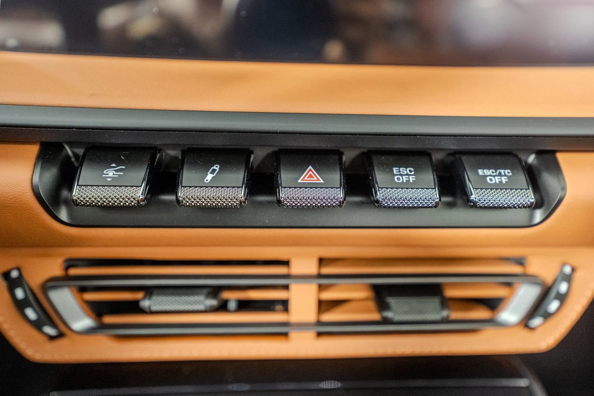 mph037_2639122937_68dfe932c14c452394a608e6b2993424_86e65f5ee3